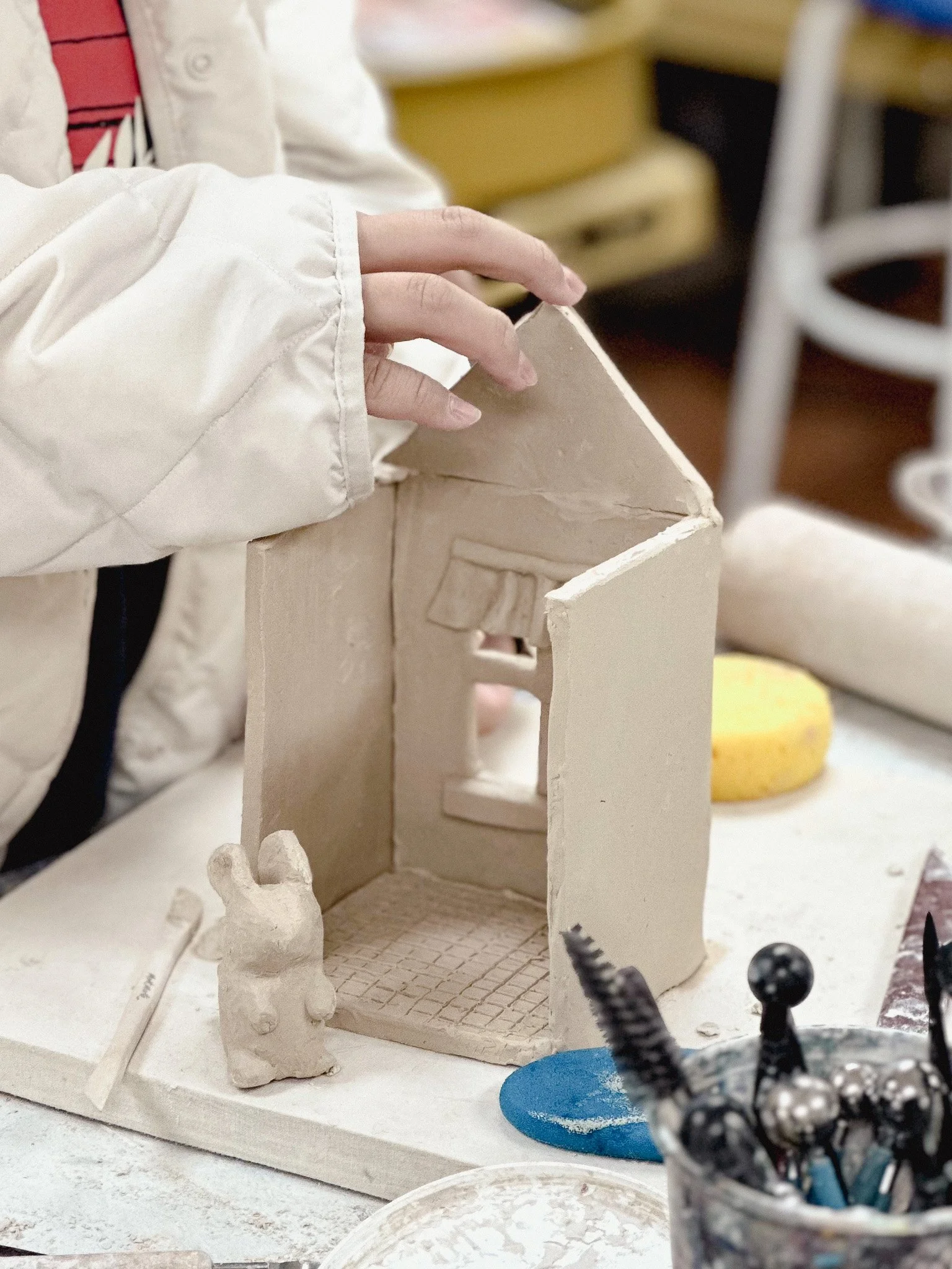 Ashcan-Art-pottery-Kids-hand-building-04.jpg