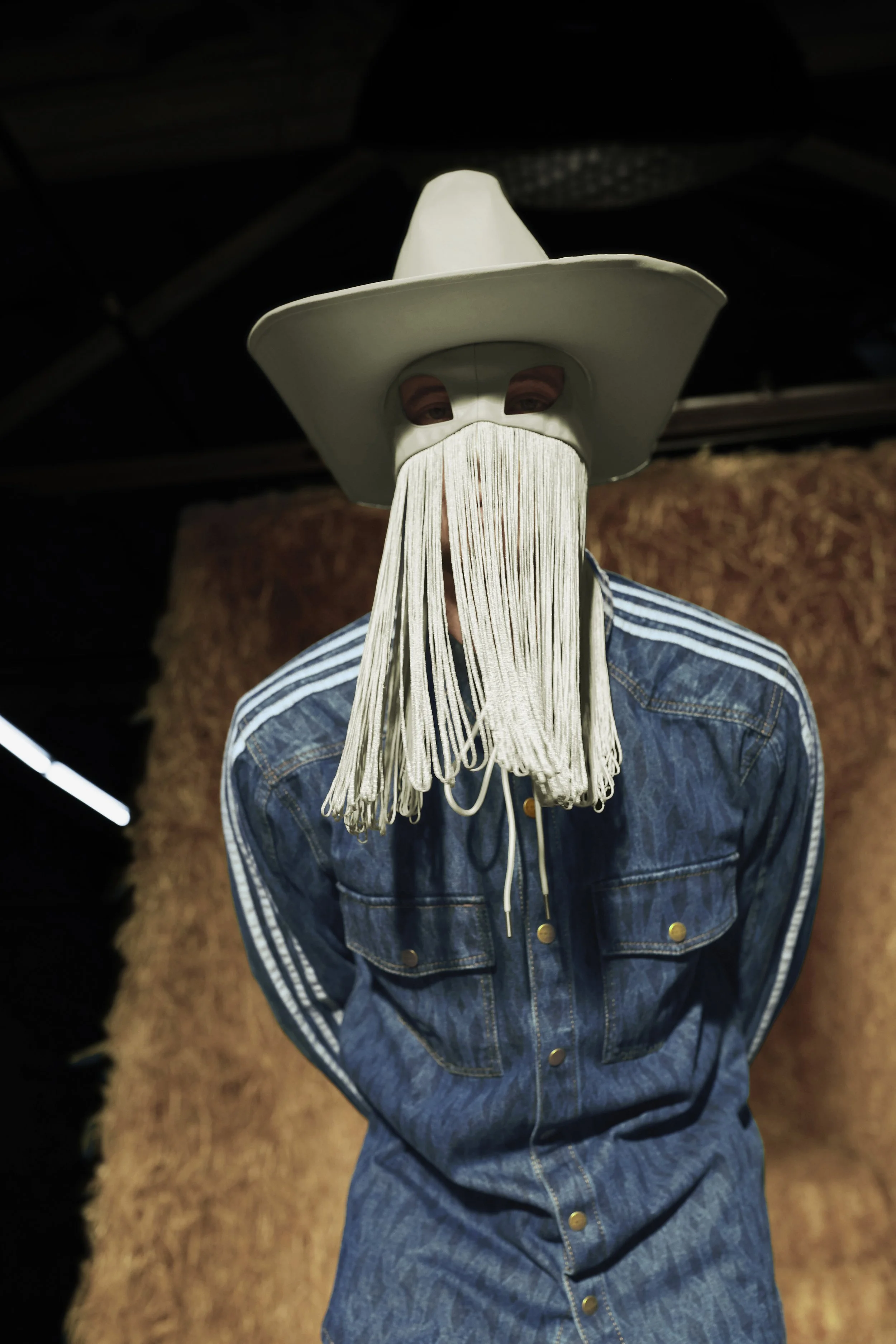 RODEO_RODEO_LA_HARPER_ECOMM_SHOT006_H61704_0175.jpg