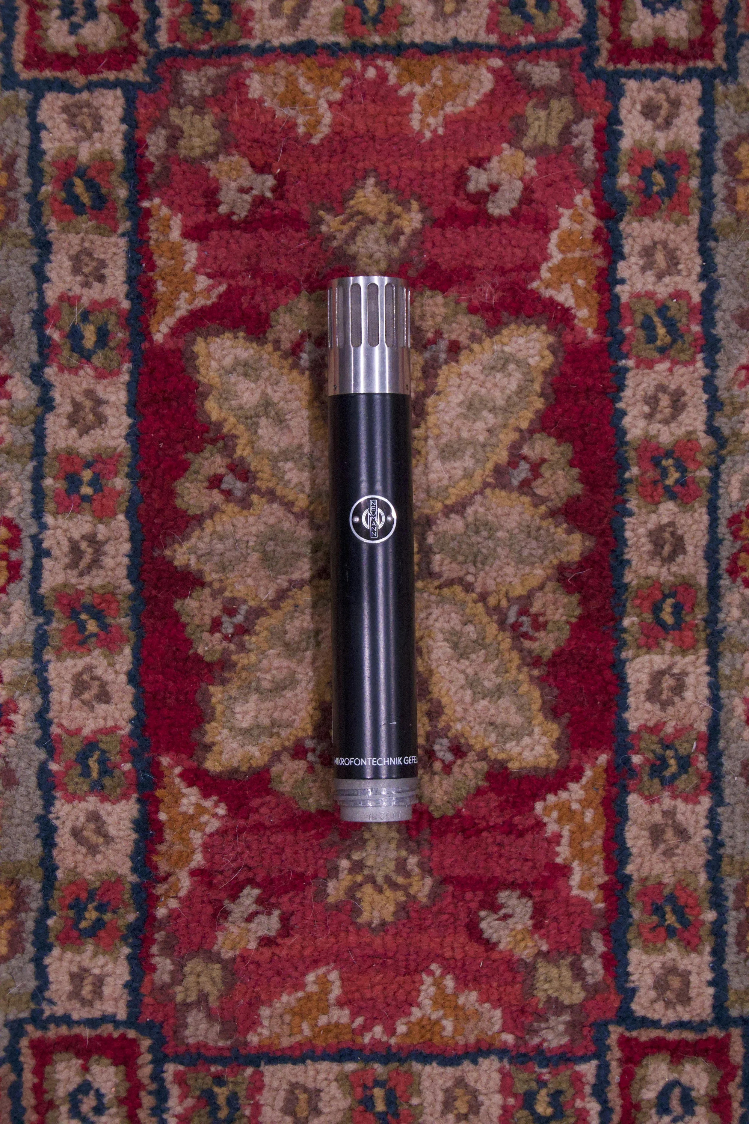 Neumann 562
