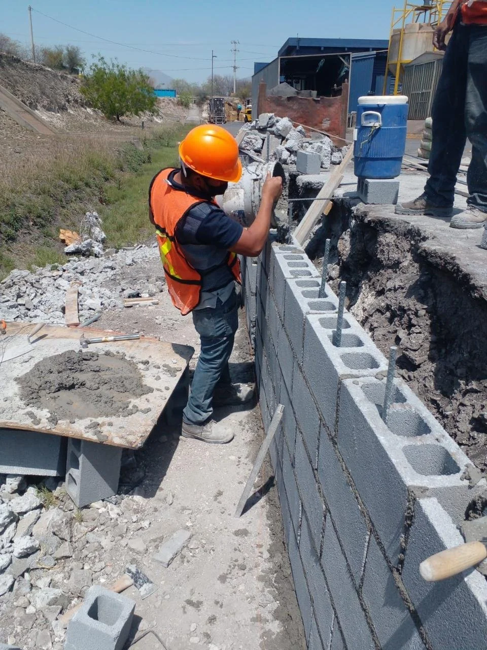 Remodelación, Mantenimiento y Servicios Especializados