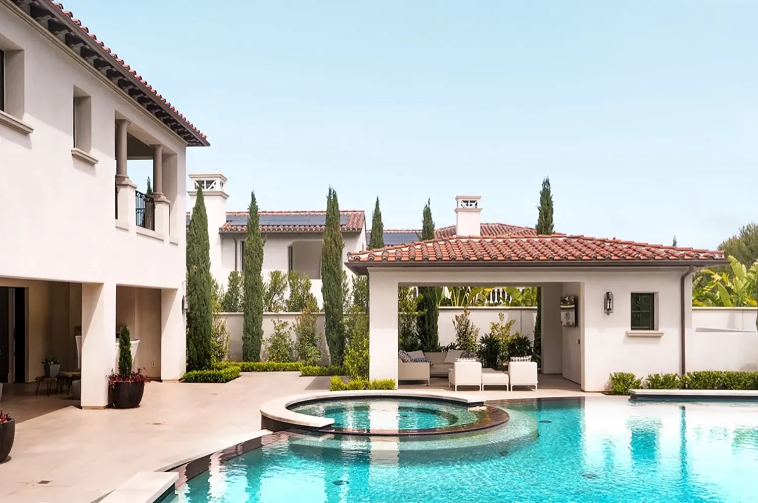 Crystal Cove House by JH2