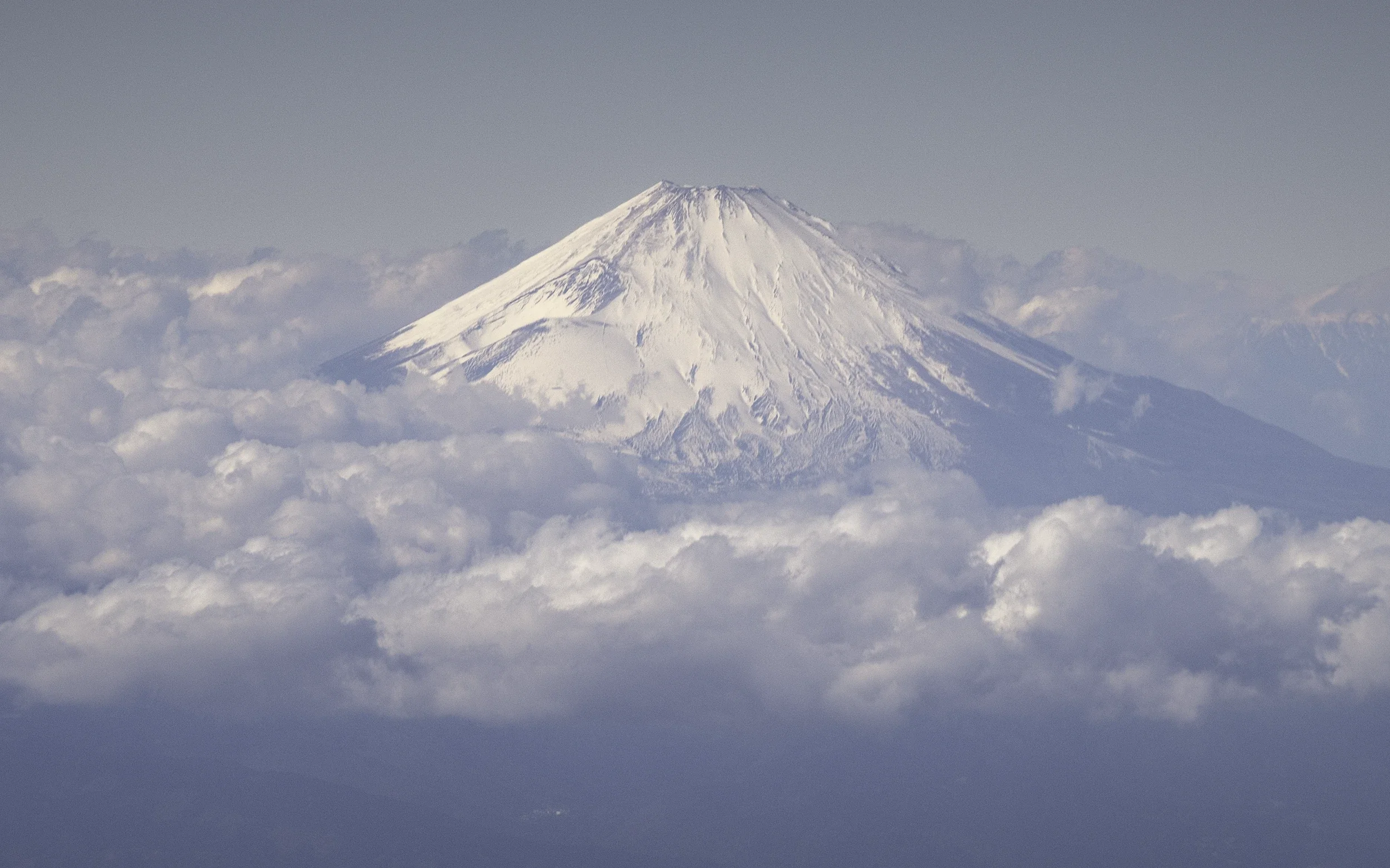 L’ascension du mont Fuji : histoire, traditions et conseils pratiques