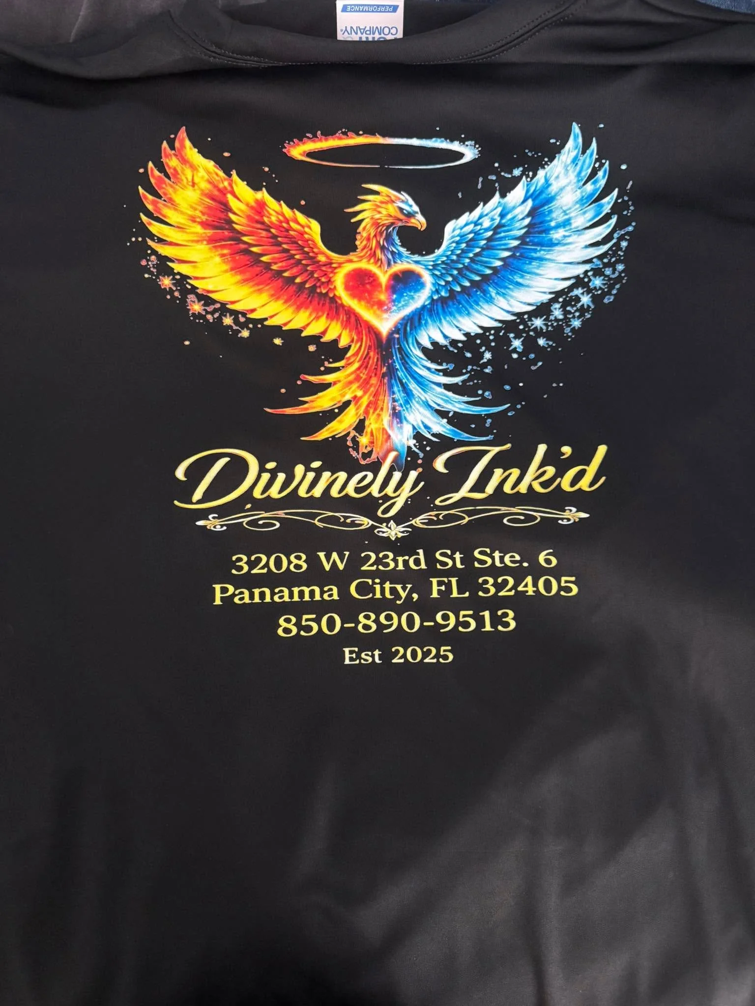 Shirts are in and available for purchase!
Limited supply on our first round so grab them while they last!
They are dry fit soft and silky feeling! Amazing for this hot weather coming 👏
Tysm Dean N Wendy Hamilton they are absolutely amazing 🤩