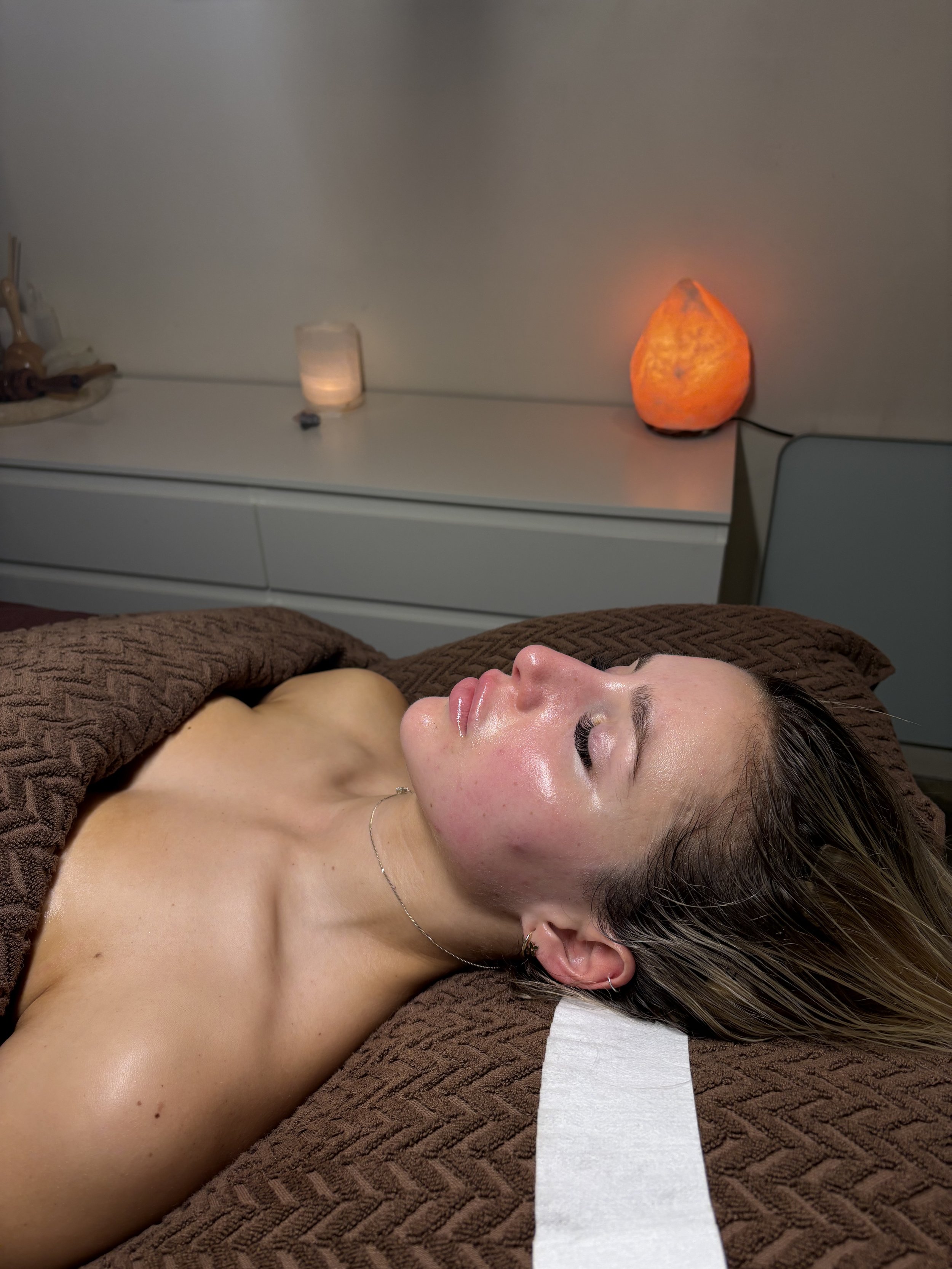 Bio renewal ritual spicule peel