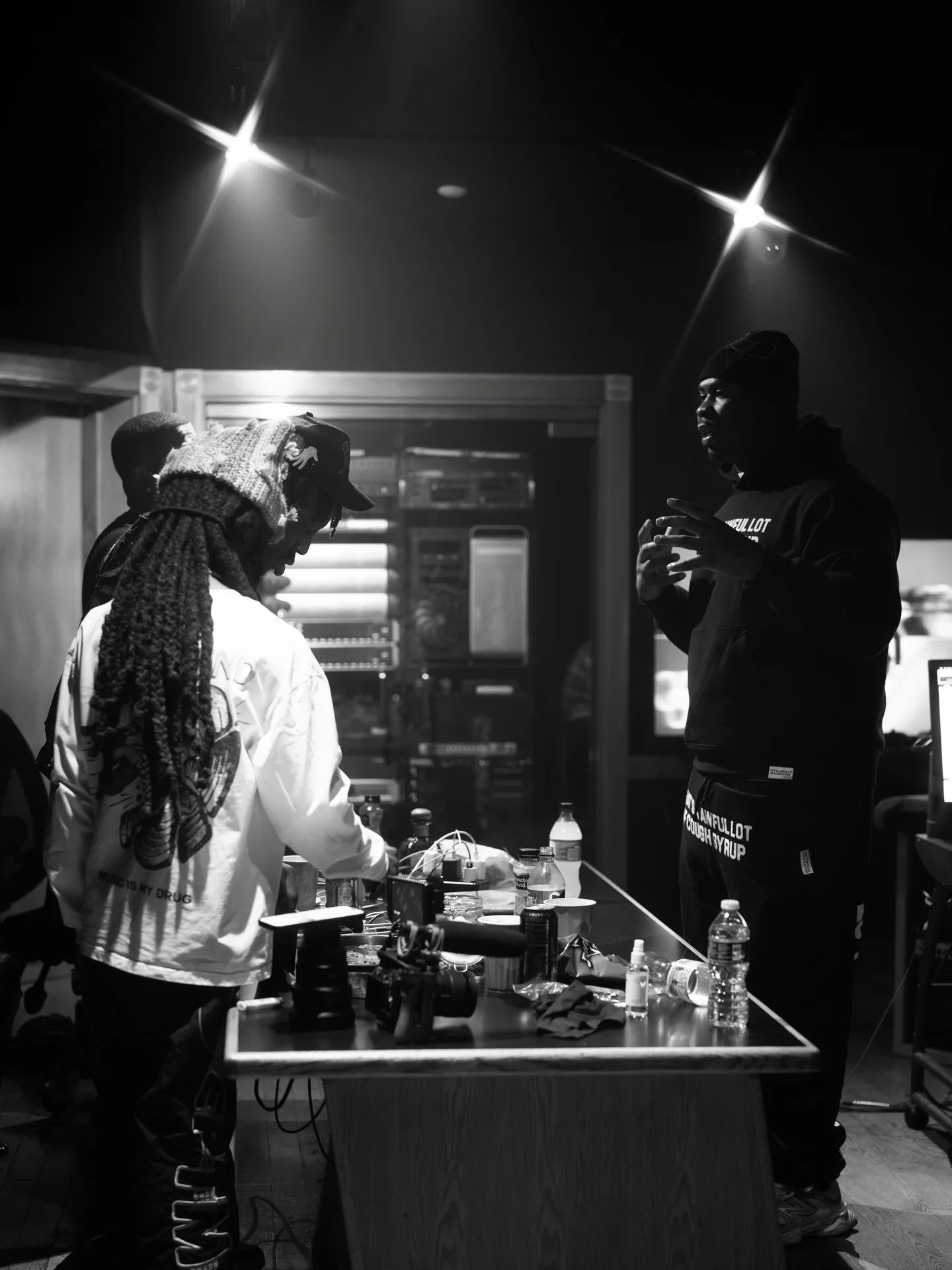 Studio sessions with the gang. @kwsentertainment 
#3letters #kwsentertainment