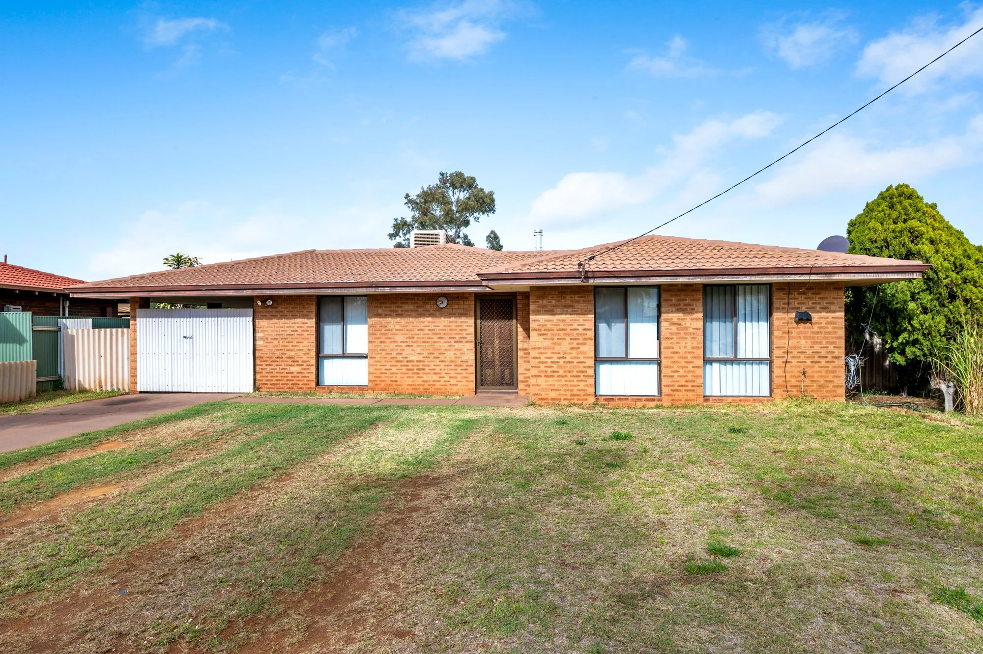 8 Beston Street, South Kalgoorlie-2.jpg
