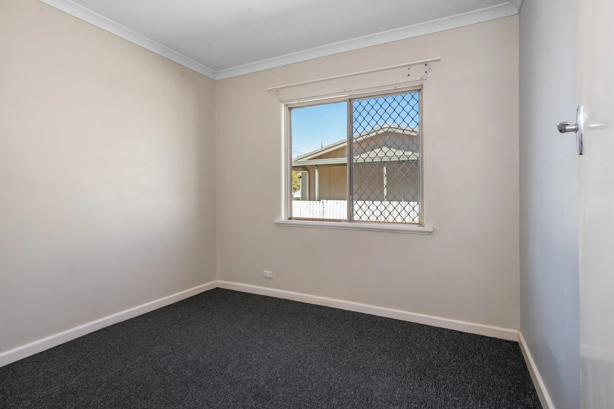 42 Davidson Street, South Kalgoorlie-8.jpg