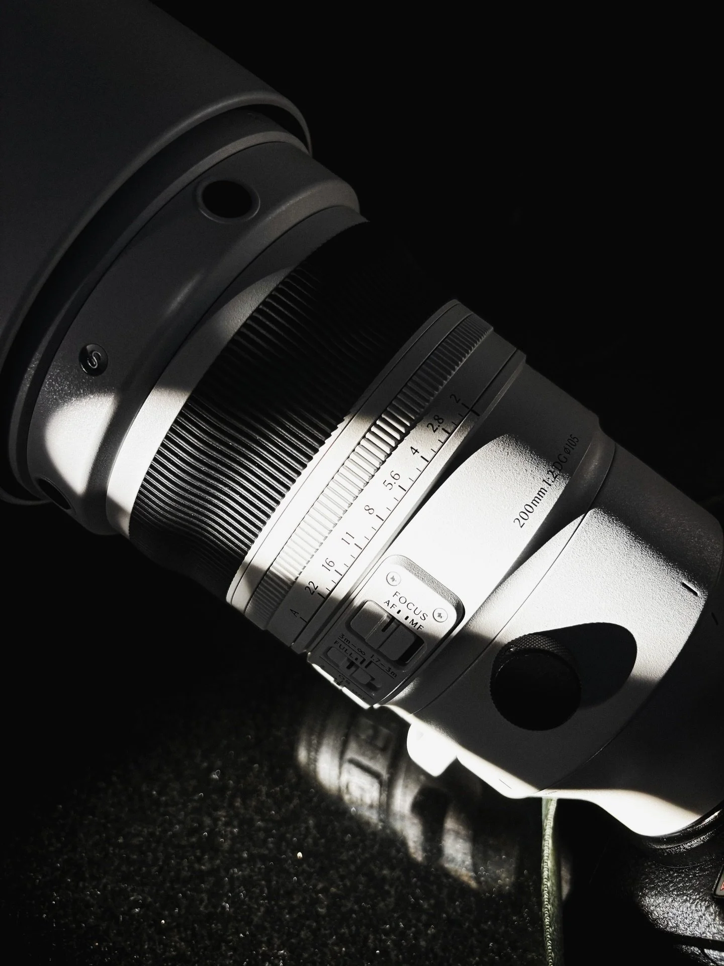 Bokeh - Beauty &amp; Bandscheibenvorfall

Ein kleines &bdquo;Review&ldquo; zum neuen Sigma 200 mm f2. 
1,8 KG und 105 mm Filtergewinde an der Panasonic S5 II klingt heftig, ist es auch! 
Nach einem kleinen Fotowalk f&uuml;hlt sich meine Bandscheibe a