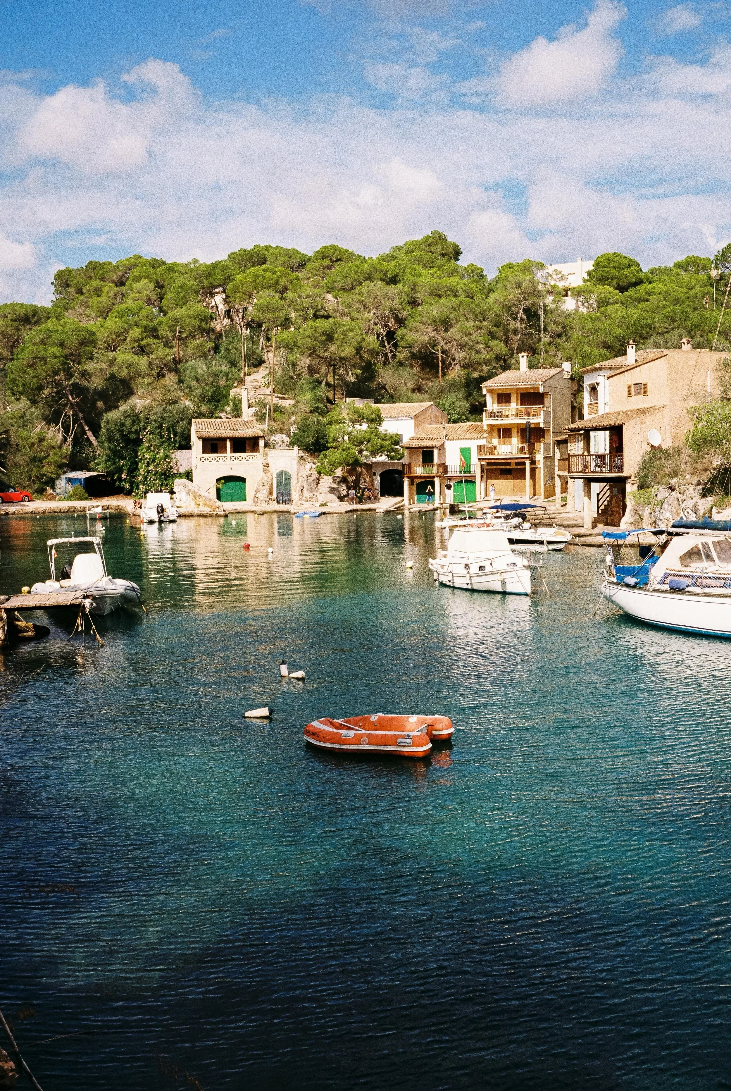 WhatsApp Image 2025-10-28 at 21.15.46 (2).jpeg