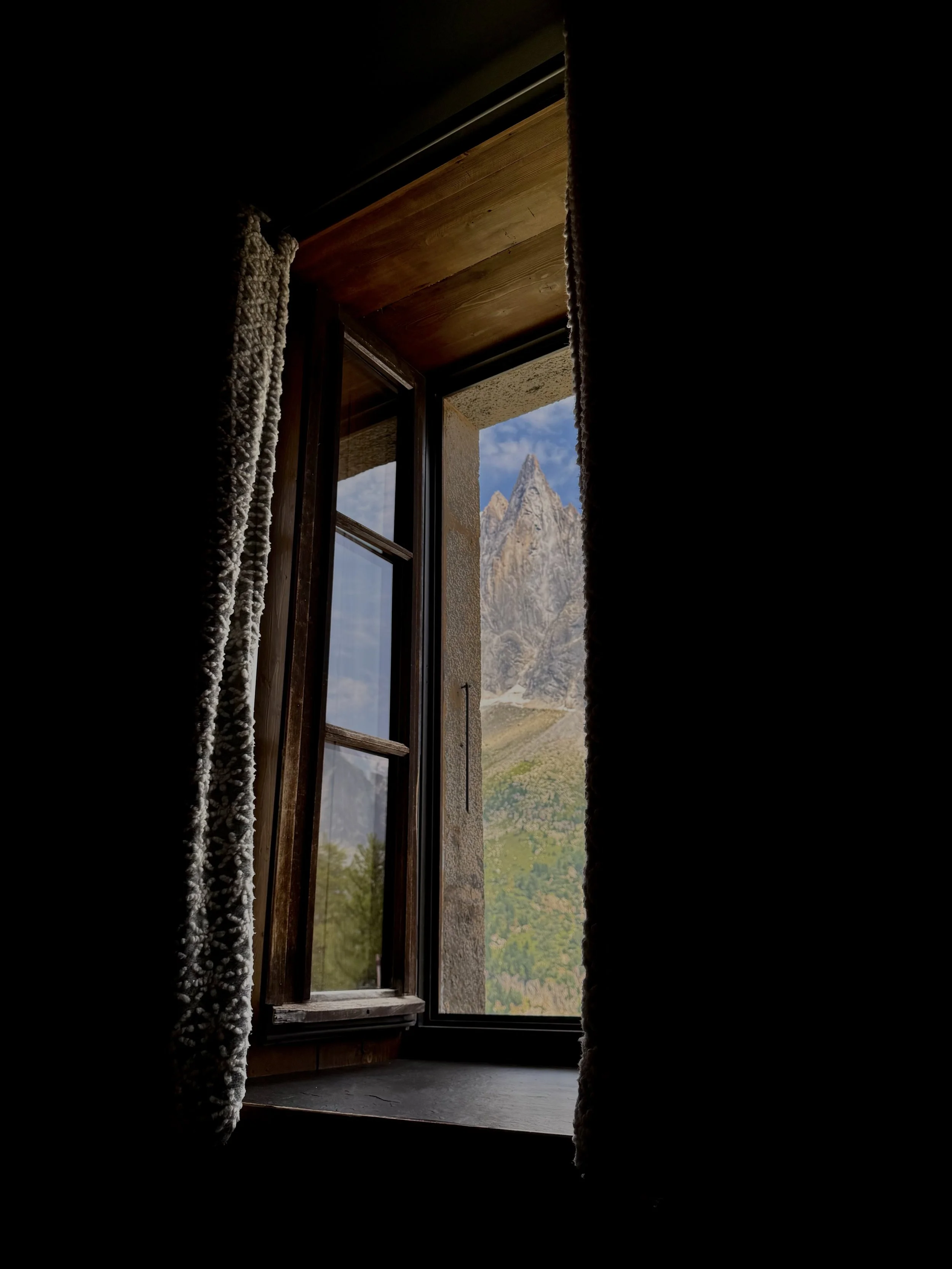 Window on the Dru .jpg