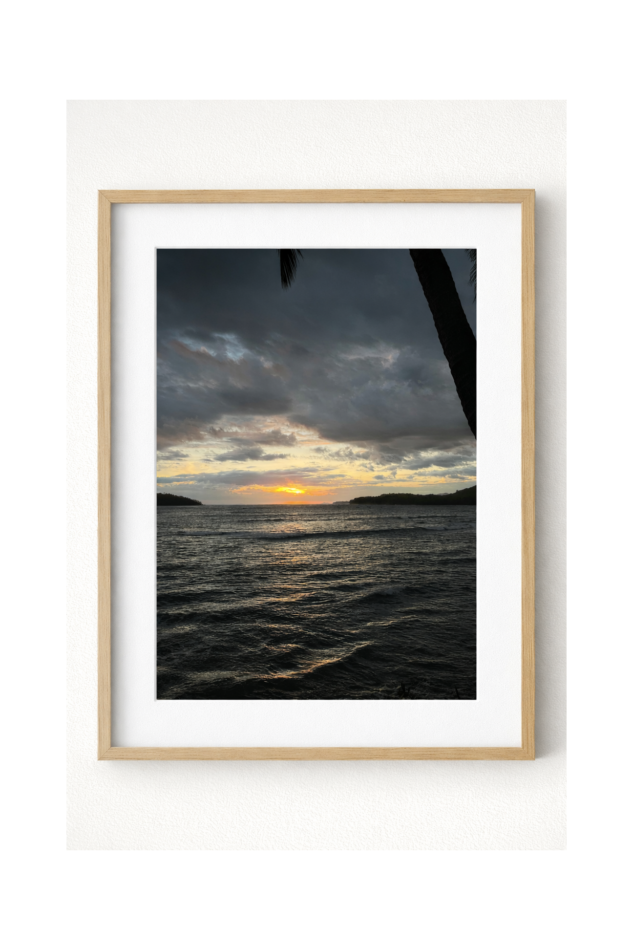 Edge of the world light wood frame thumbnail size 42.png