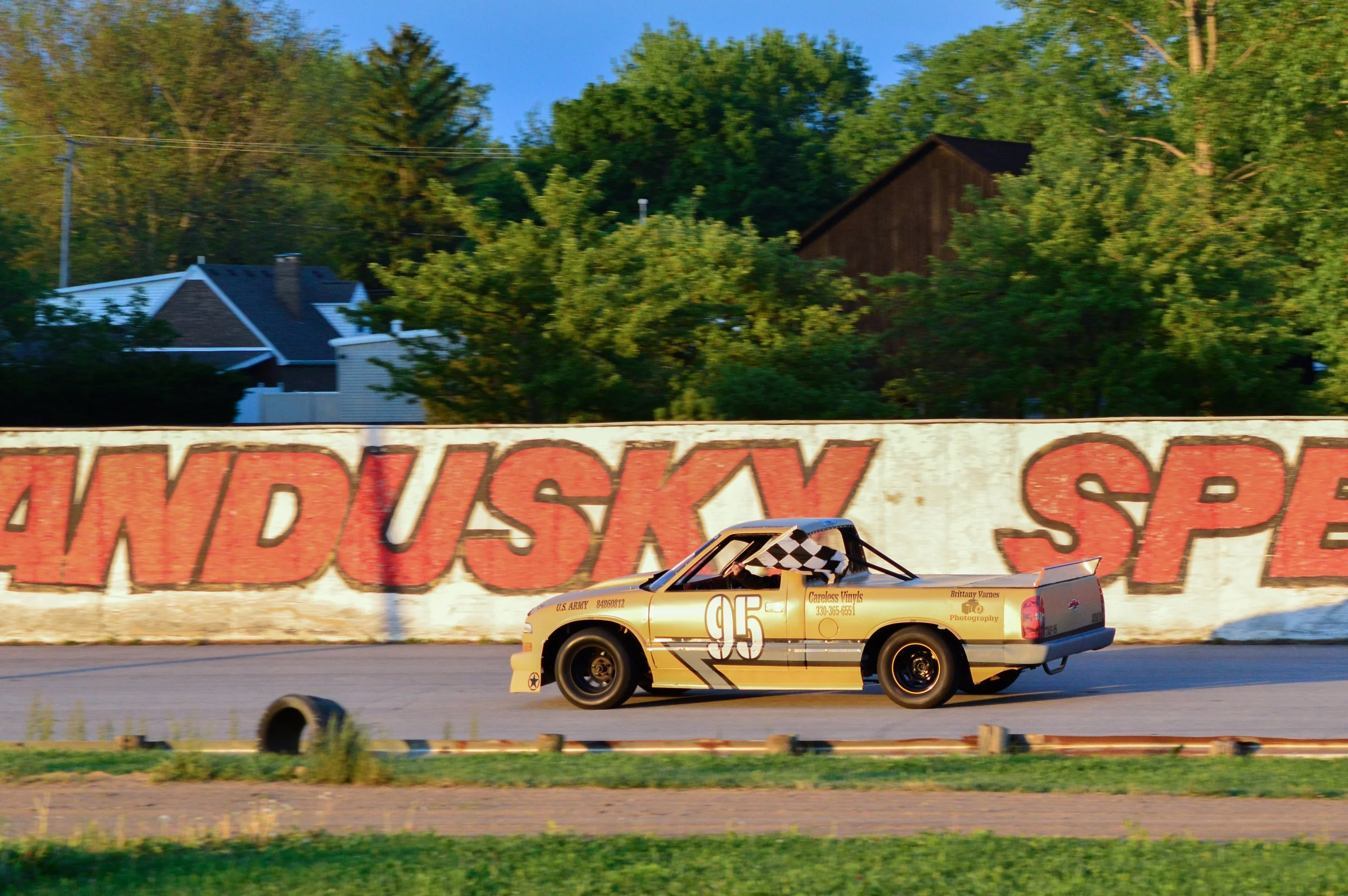 sandusky 530-152.jpg