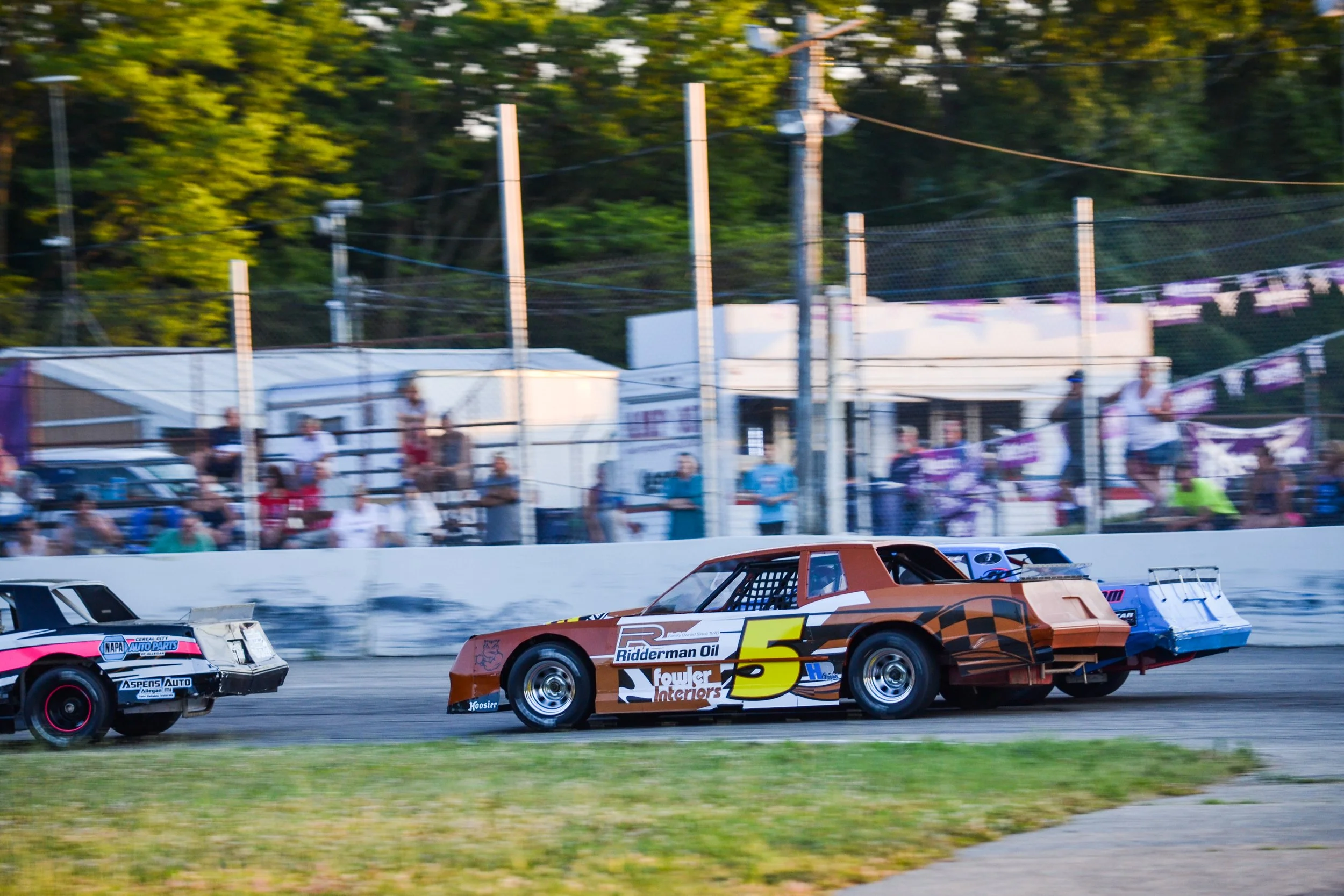 burg 704 (289 of 81).jpg