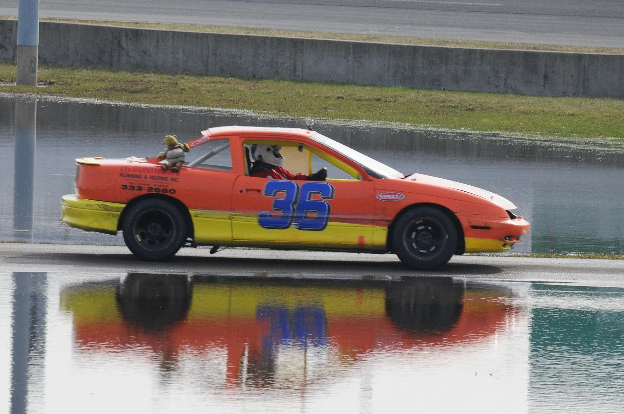 indy april 6-82.jpg