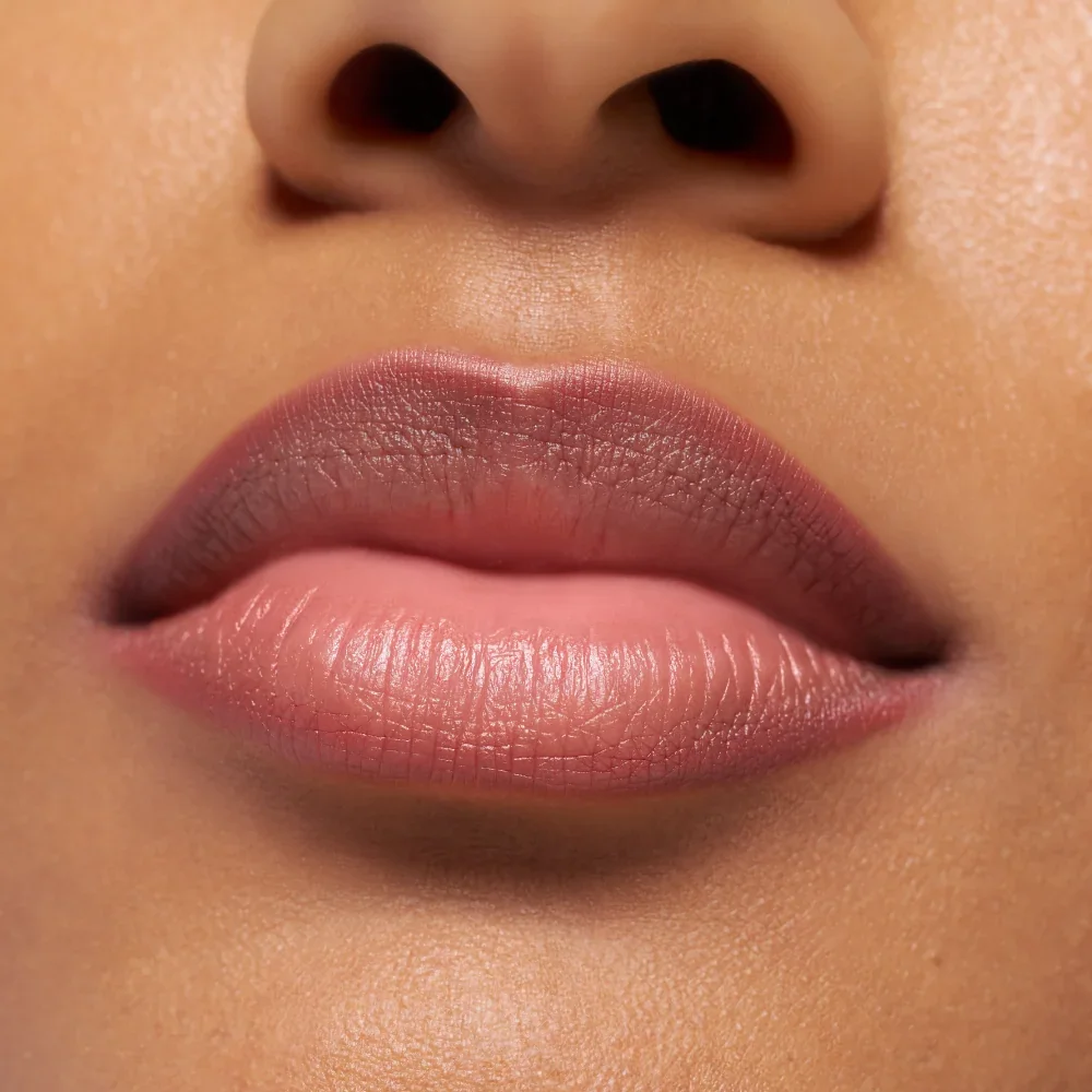 essence | poutine lip pencil