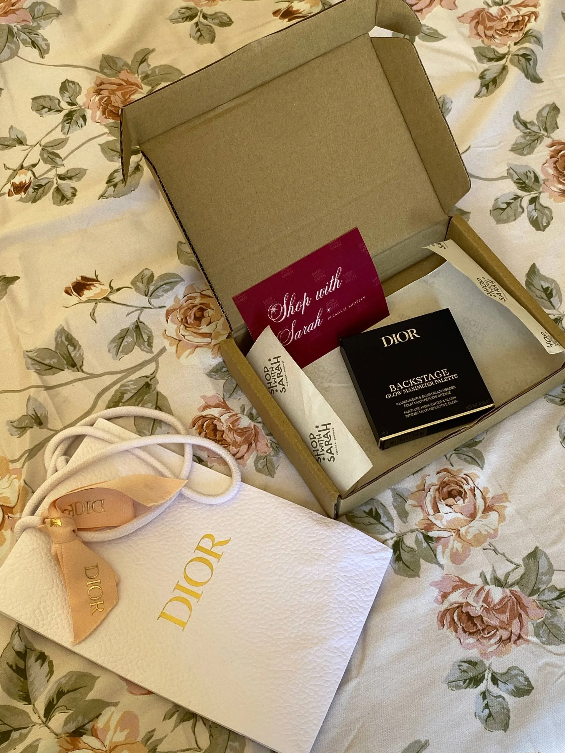 Hello babe! I was so busy I totally forgot to update you 🥹My parcel arrived safely, and I'm literally obsessed with every detail, from the note to the secure packaging. Love that it came with the bag and a future discount too! This was my first purc