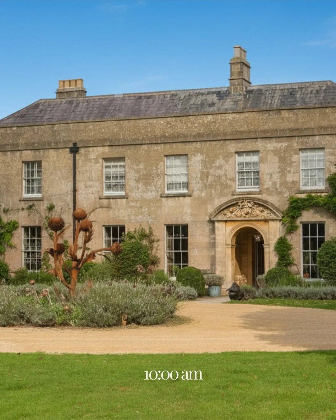 A day in the life on the May Retreat 🤍

A warm welcome. Time to settle in, meet other parents-to-be on the same journey, and gently begin to shift your focus towards birth.

The day unfolds with a workshop designed to help you understand the science