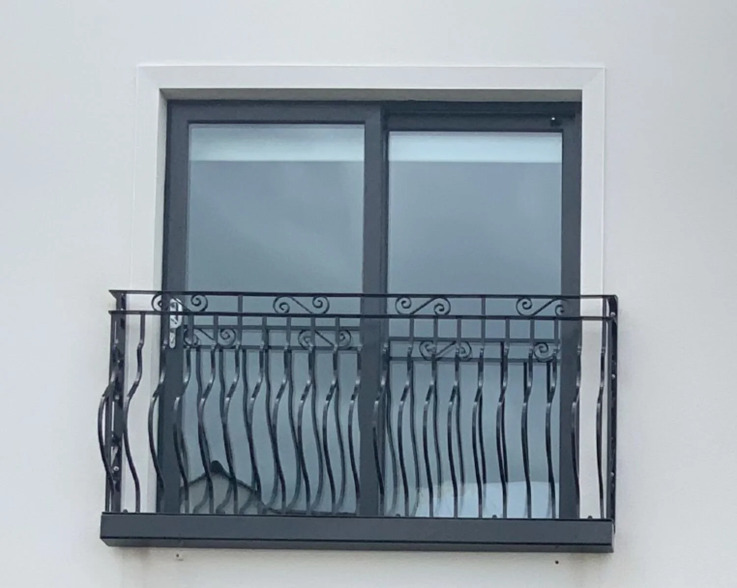 Alu_slidingdoor_balcony.jpg