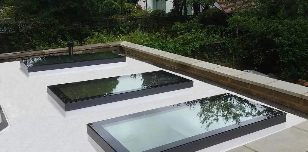 Alufold roof light_outside view2.jpg