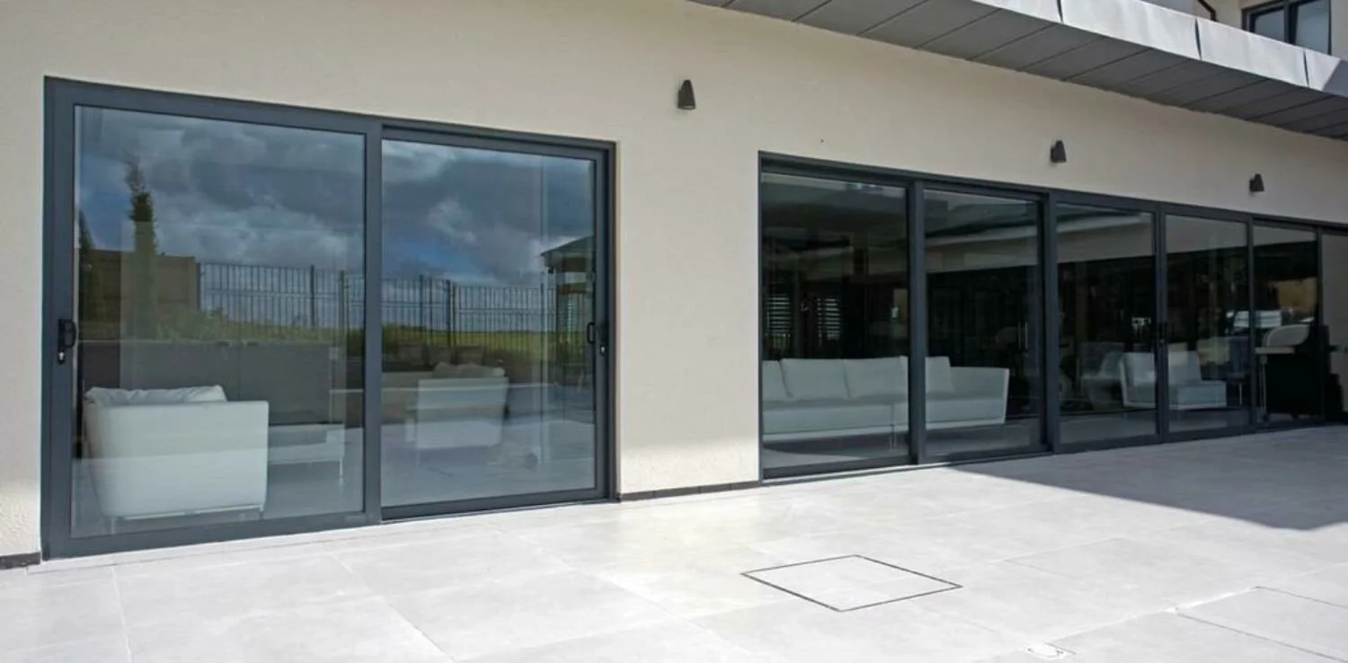 Aluminium_slidingdoor.jpg