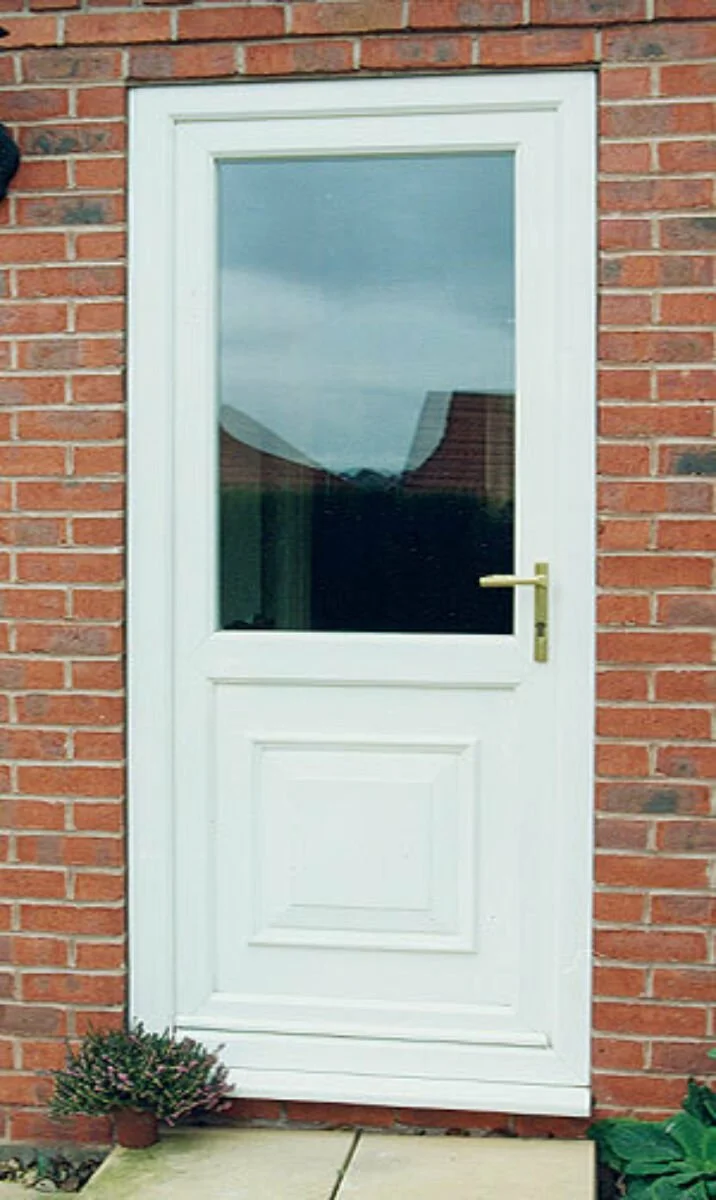 White-door-2.jpg