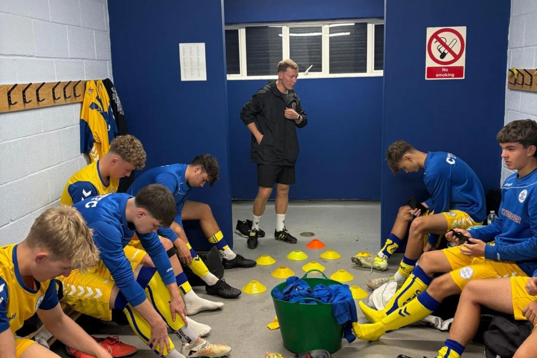 Luke Russe coaching at North Somerset Sports Foundation