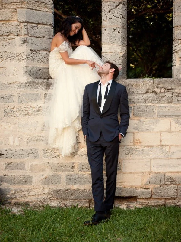 Wedding Wednesday 🤍

The quiet in-between moments.

The laughter on the steps.

The beginning of forever.

This is what we plan for.

At Bridal Suite Bermuda the wedding planning experience of Bananas Party we don&rsquo;t just coordinate weddings, w