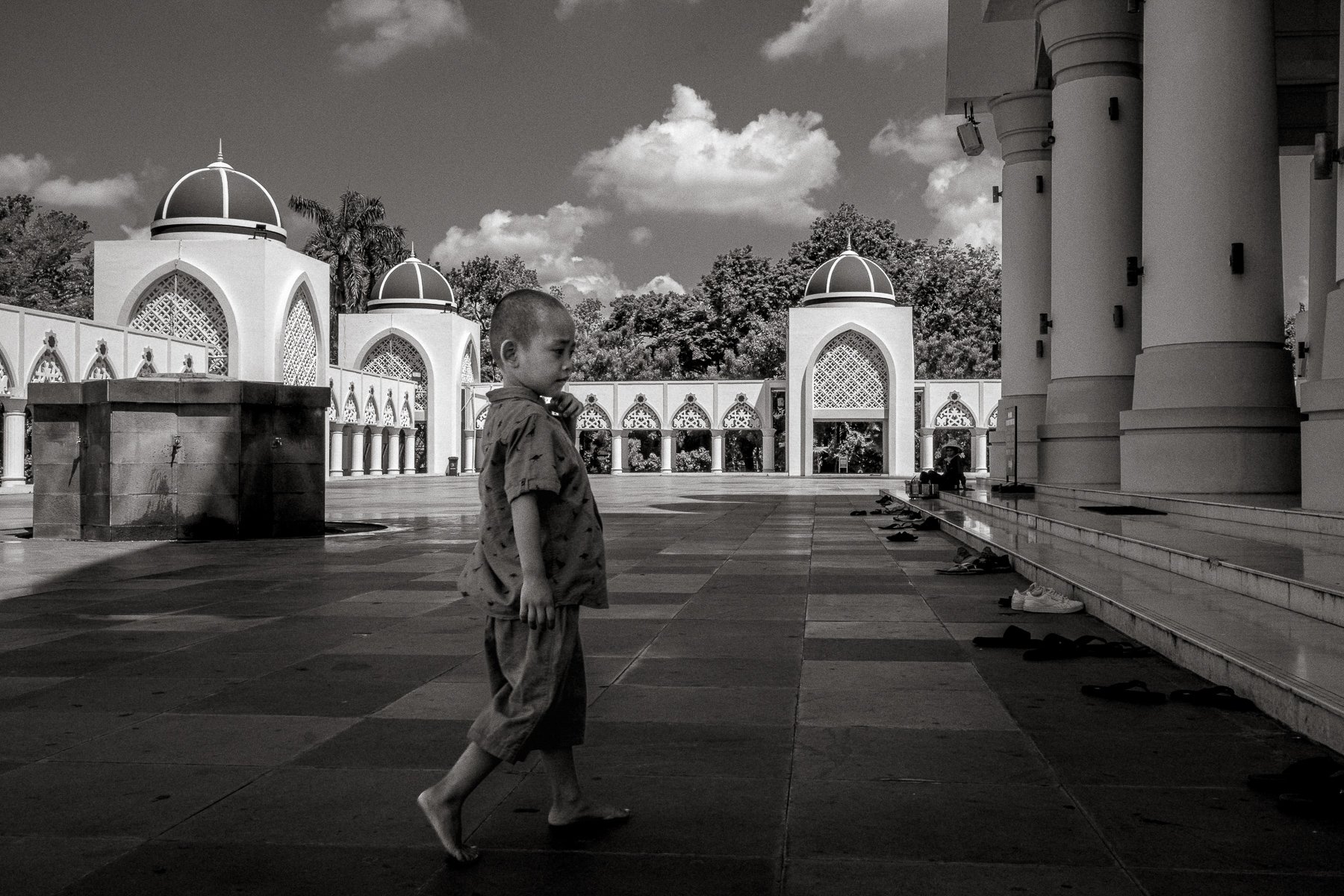 Mataram, Lombok, Indonesia. 2025.