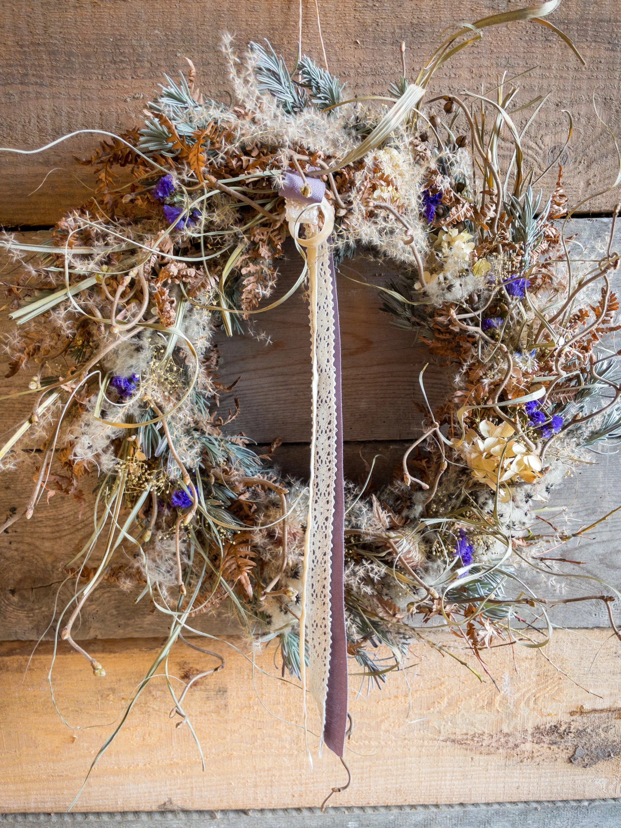 Frühlingskranz Blau/Lila