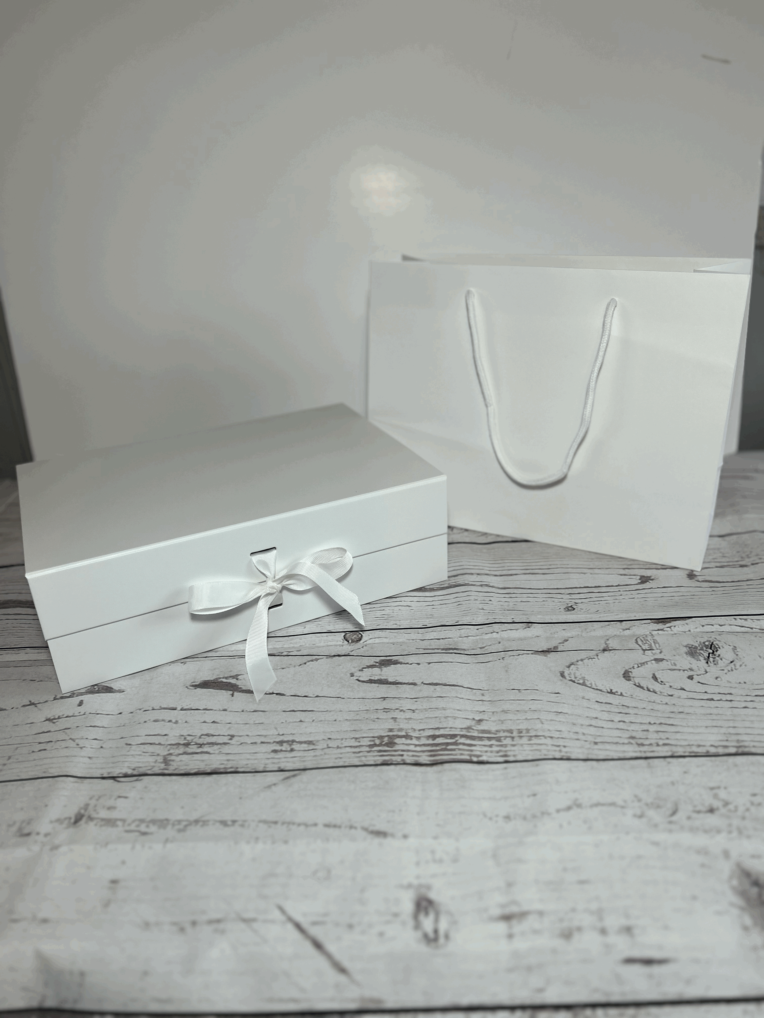 Ribbon Gift Box
