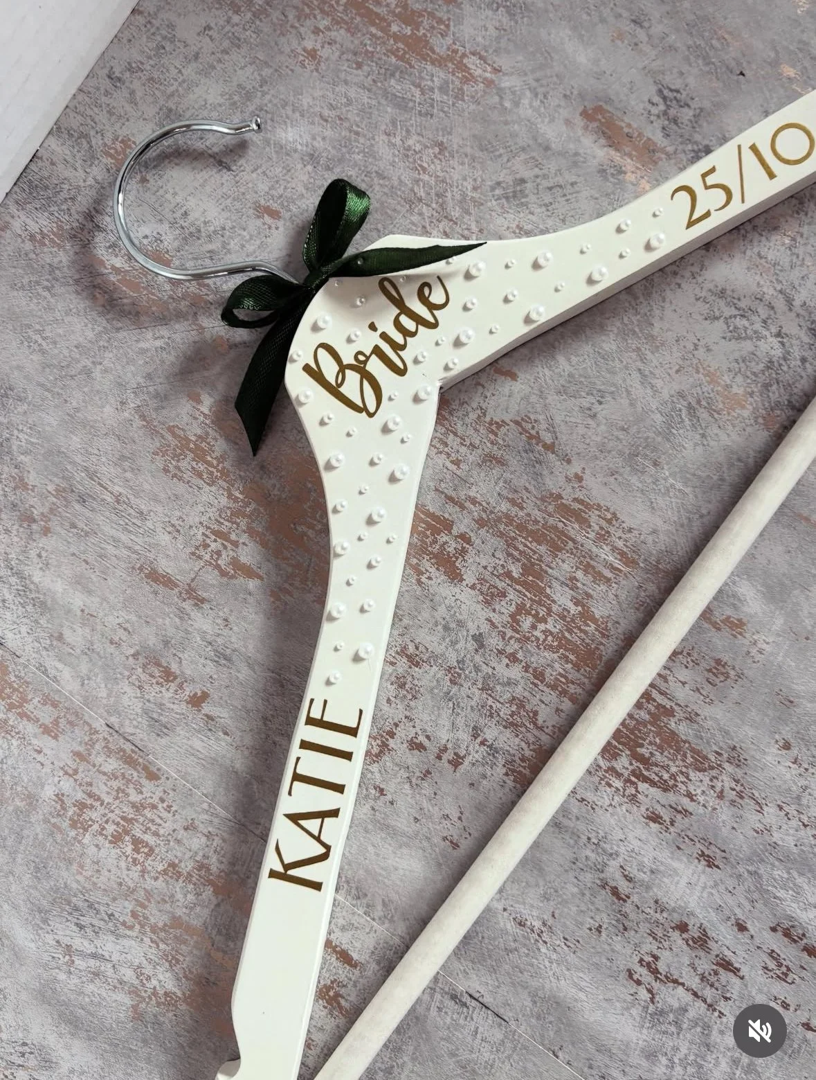 Wedding Hanger with Bow & Pearls/ Diamanté