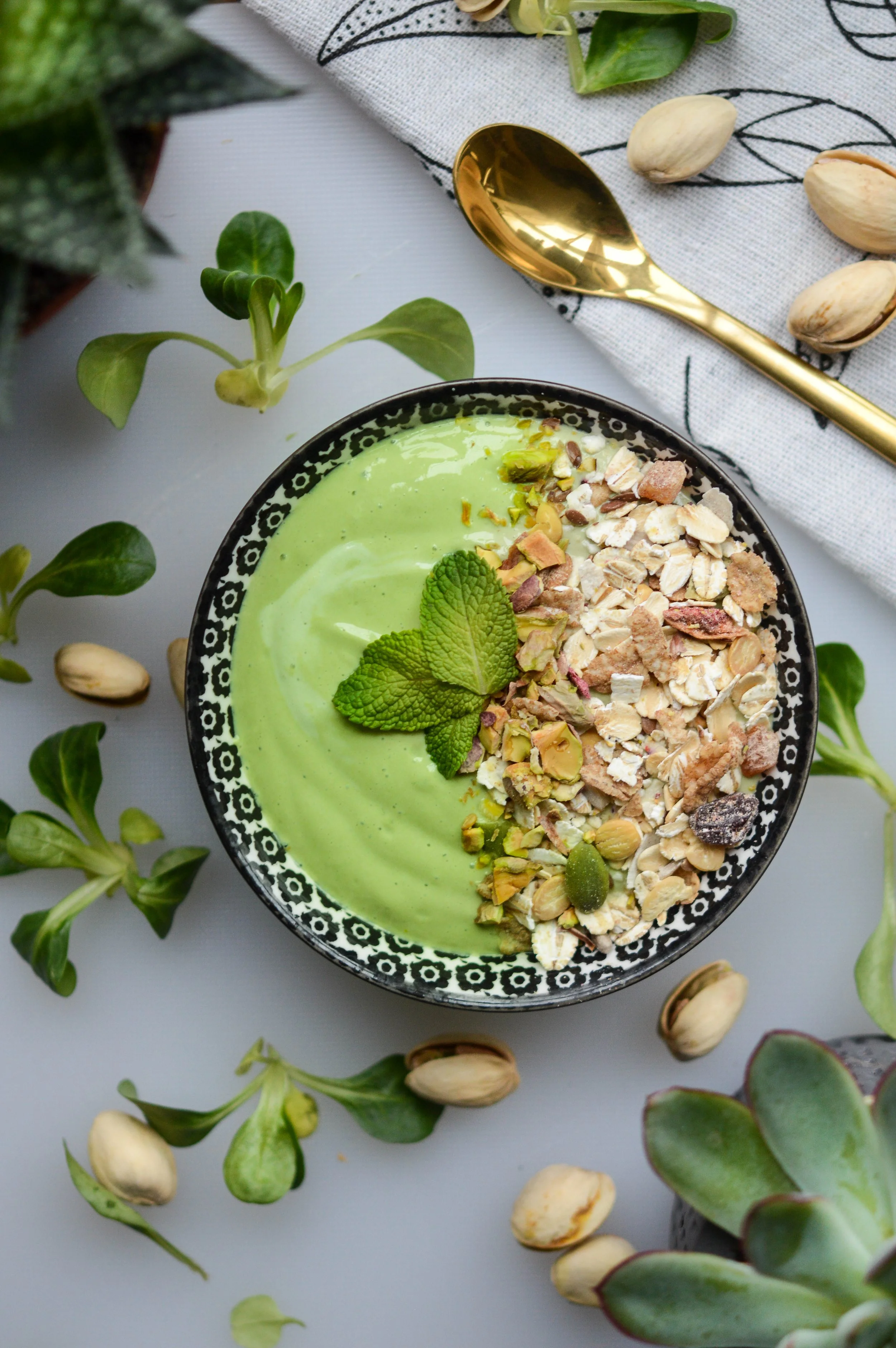 Matcha Banana Smoothie