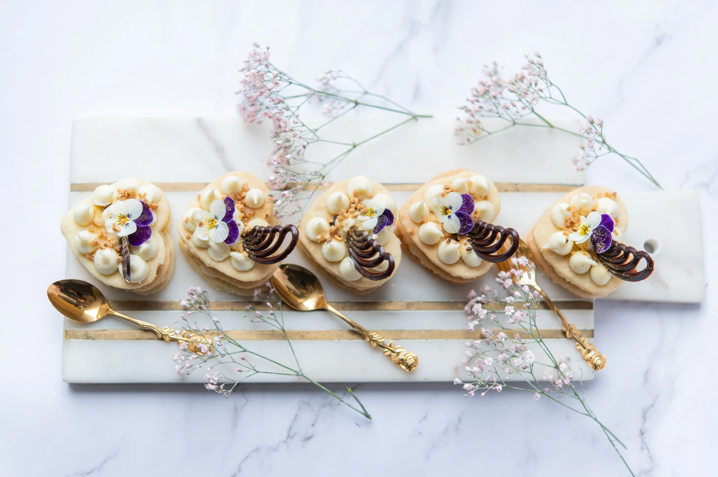 Cakes & Cookies