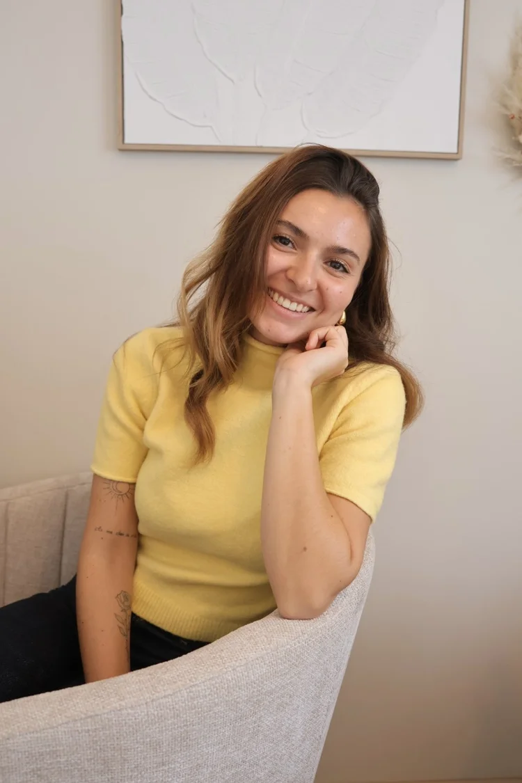 Emmanuelle, praticienne bien-être spécialisée en périnatalité à Dijon — Vos Instants Précieux