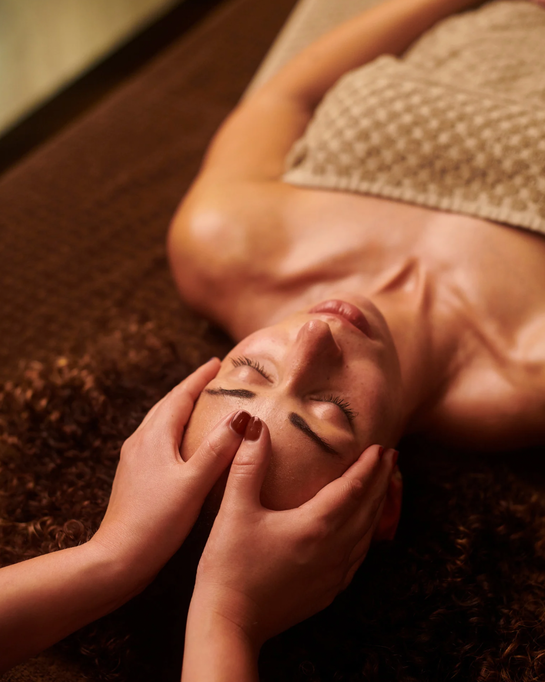 Massage enveloppant à Dijon