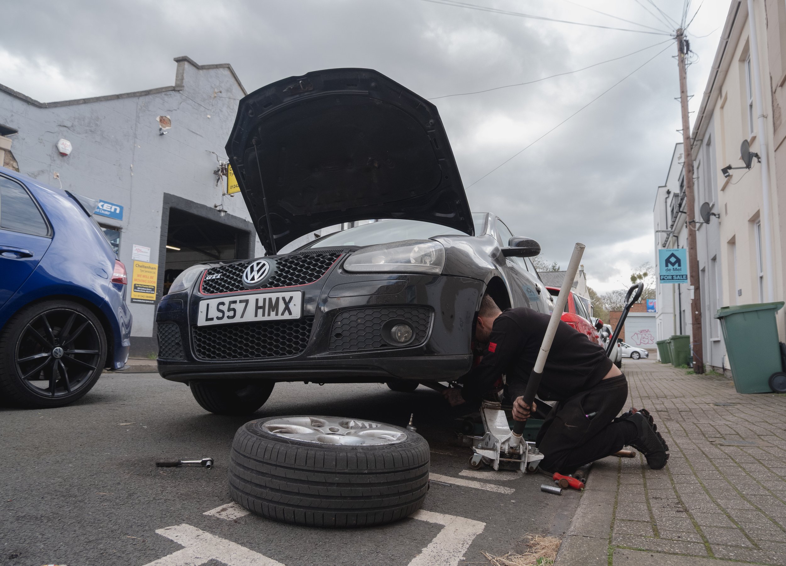 Cheltenham Tyre Services