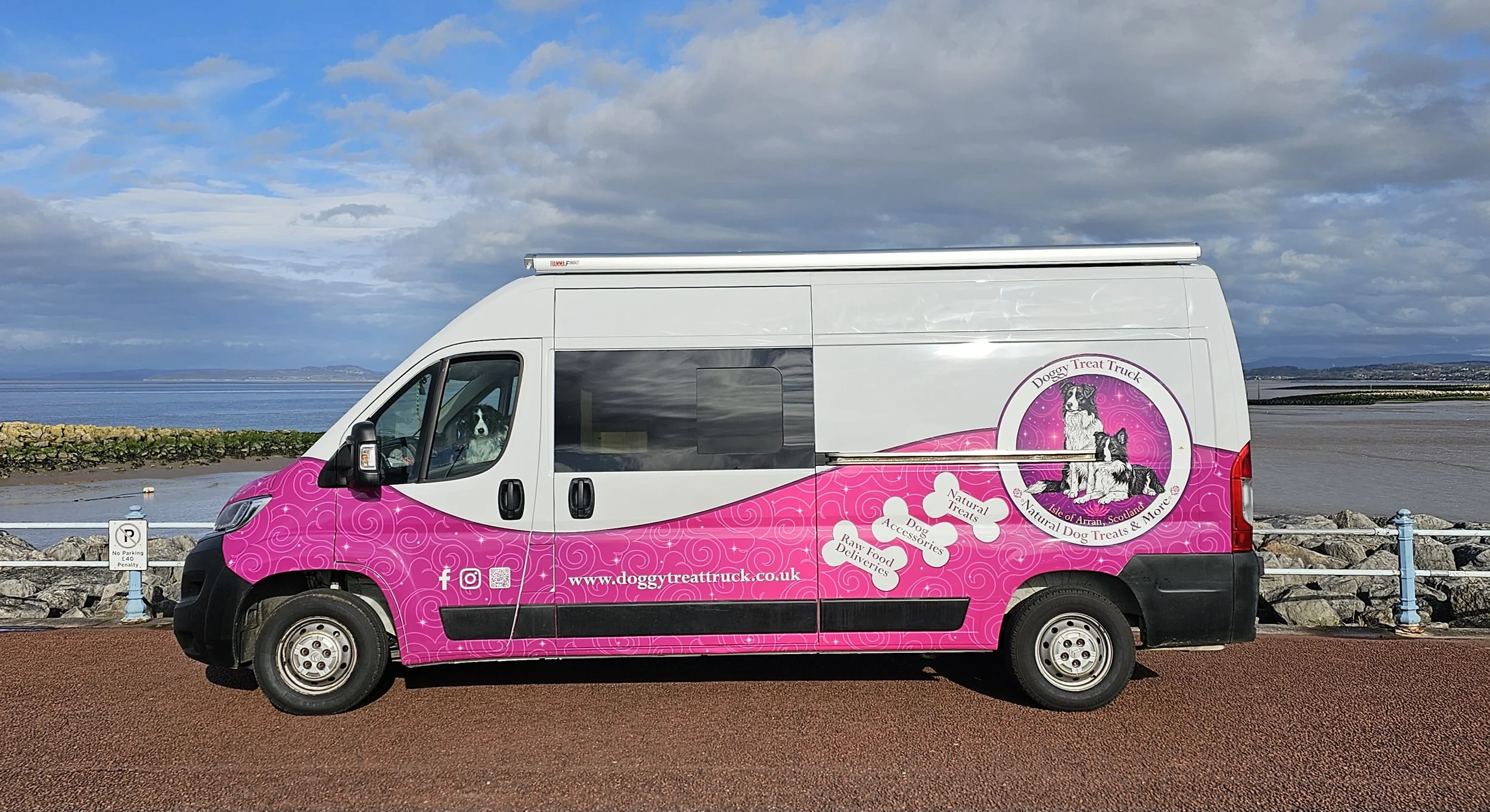 Doggy Treat Truck raw food deliveries