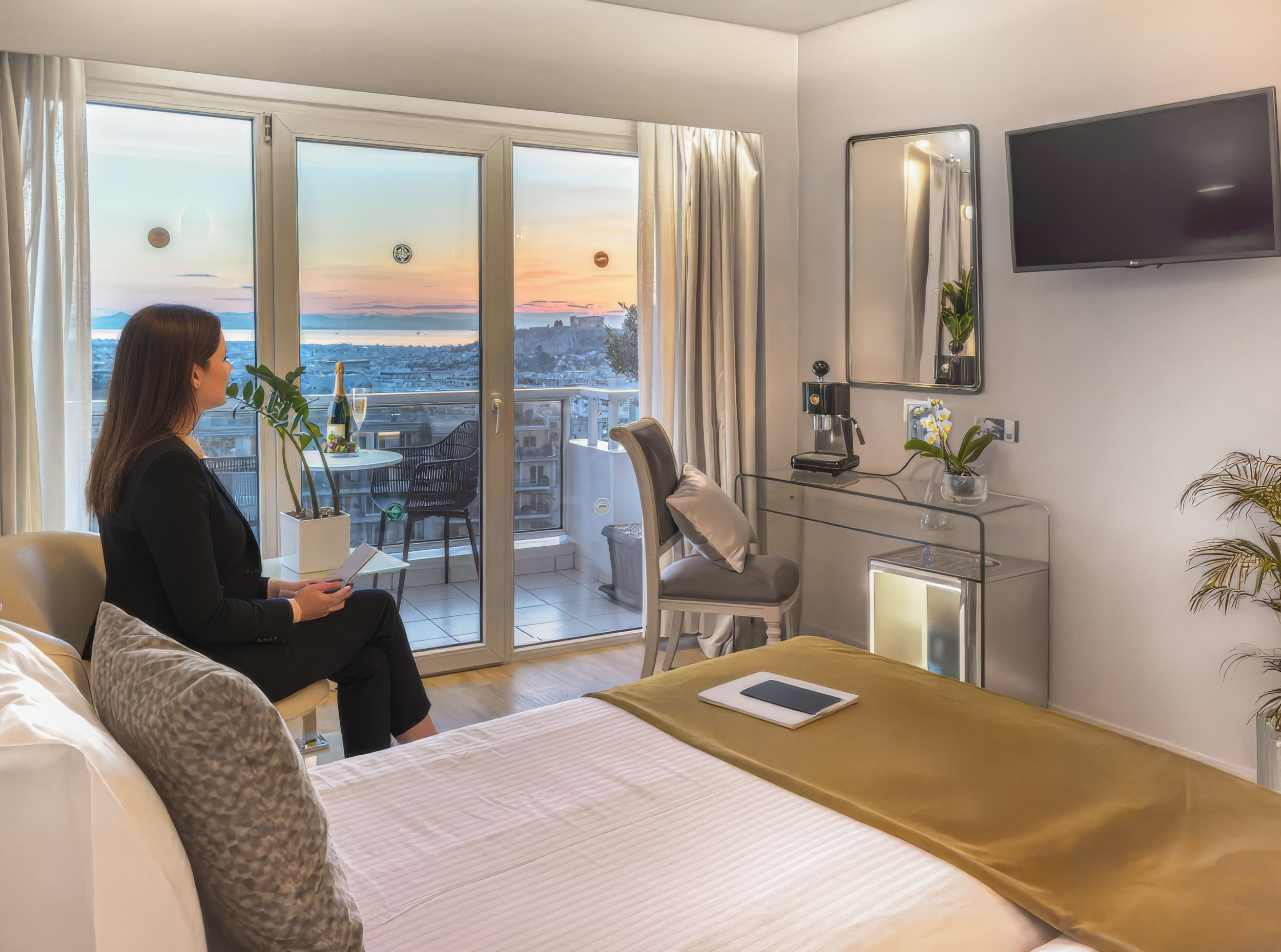 SUNSET ACROPOLIS ROOM .png