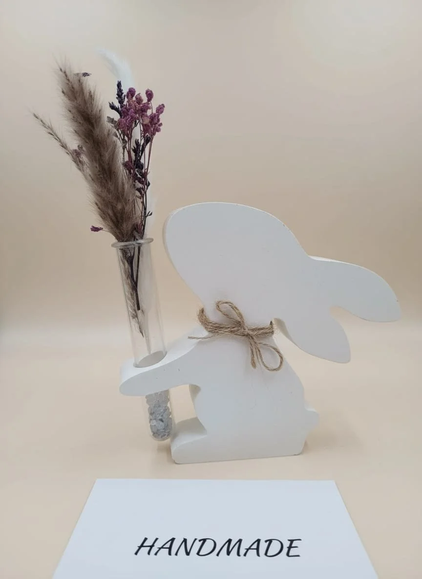 007 Blumenhase mit Trockenblumen ab 8€