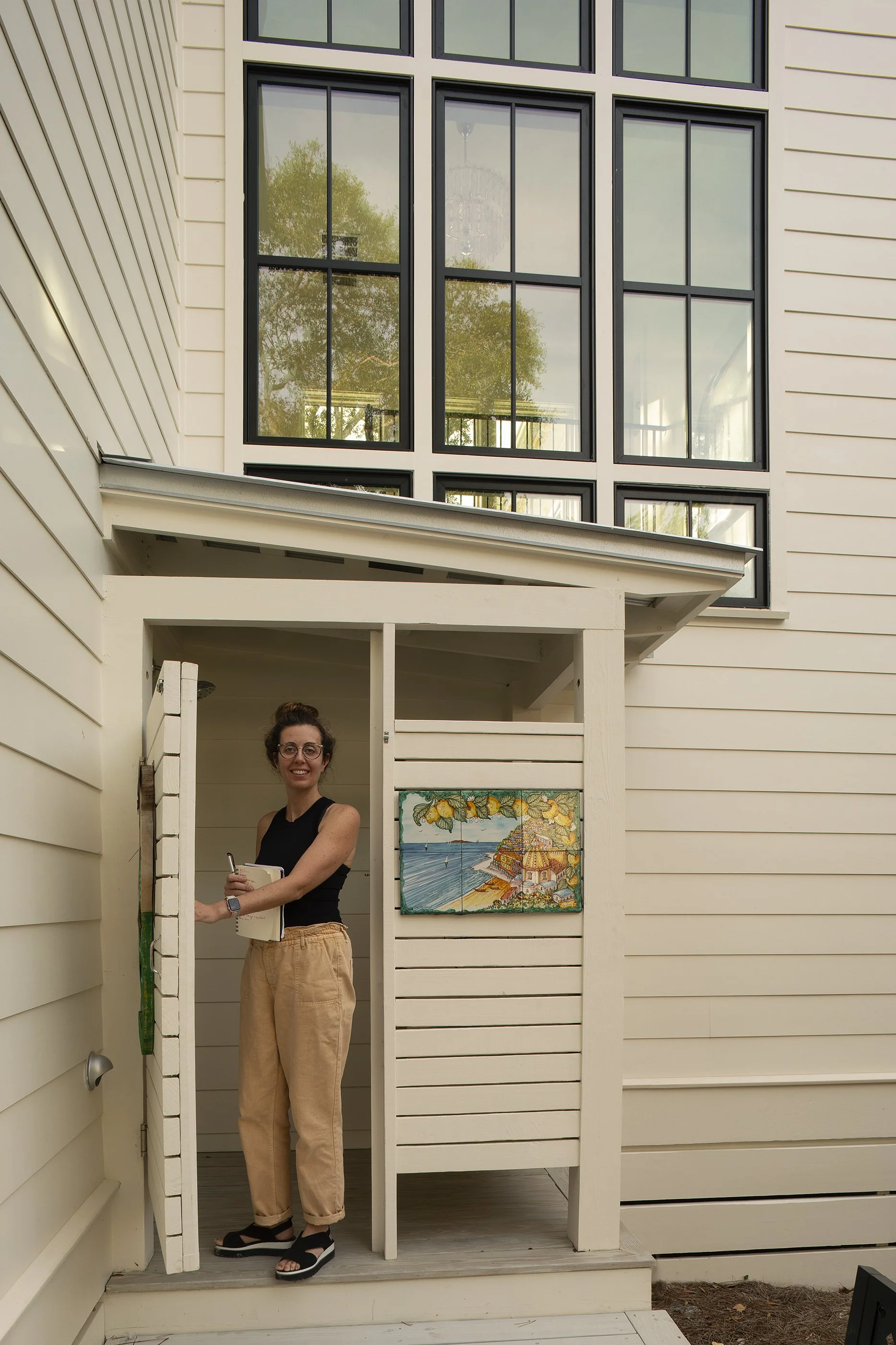 As Charlotte's premiere custom-crafted architect in Charlotte, NC, Clementine spends time on-site with each client, ensuring that her timeless designs translate into elevated living.