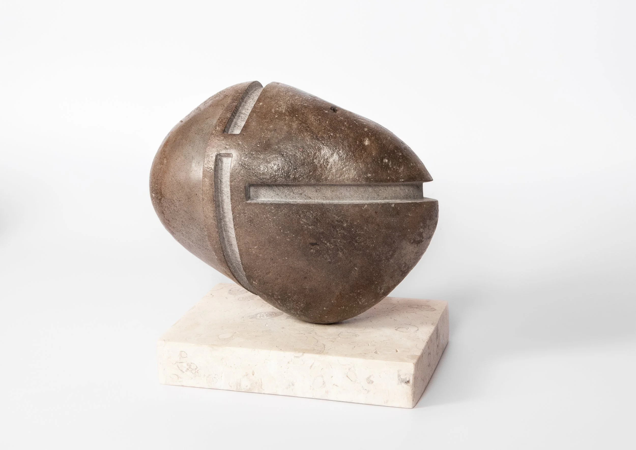 Rebirth 2023 23.5 x 25 x 16.5 cm.jpg