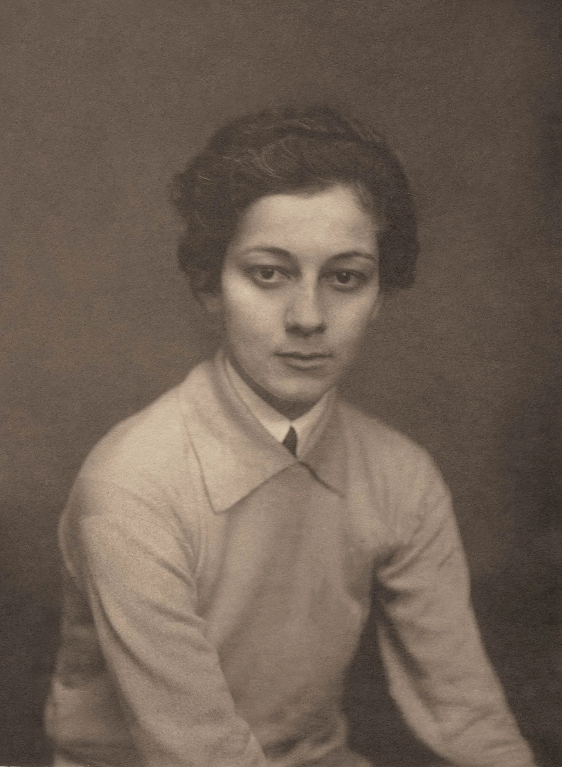 ELENE AKHVLEDIANI