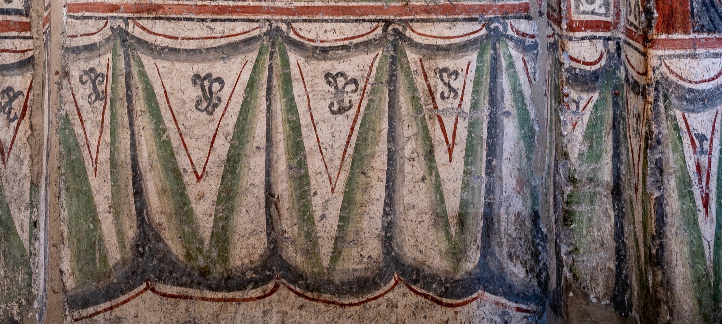 ლაღამის მაცხოვრის ეკლესია.jpg