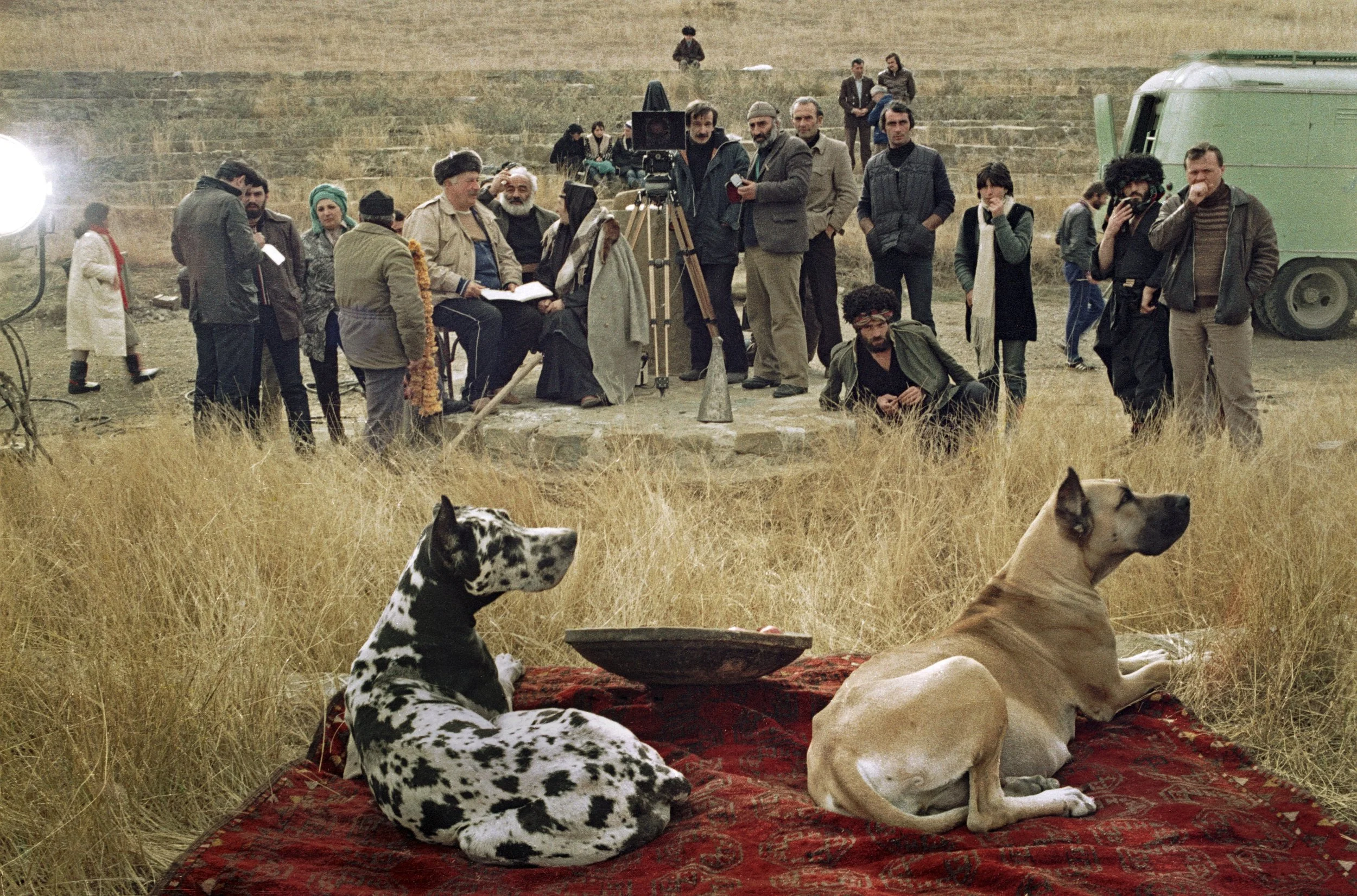 Sergo Parajanov during the filming process of the ‘Surami Fortress’.
 Photo: Yuri Mechitov 