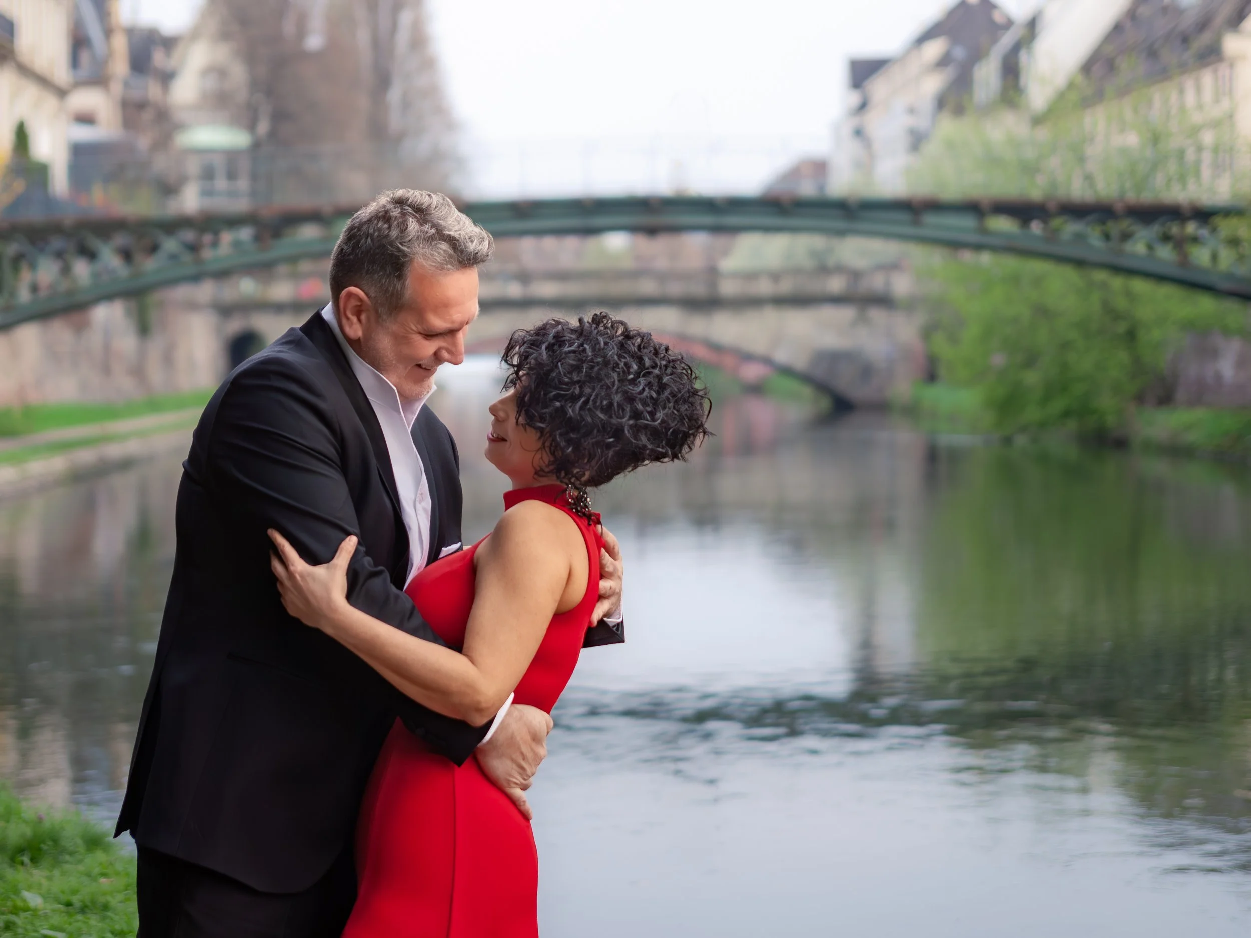 2026-03-Photos_Couple_Eugenia_Christophe_Canal_Strasbourg-5.jpg