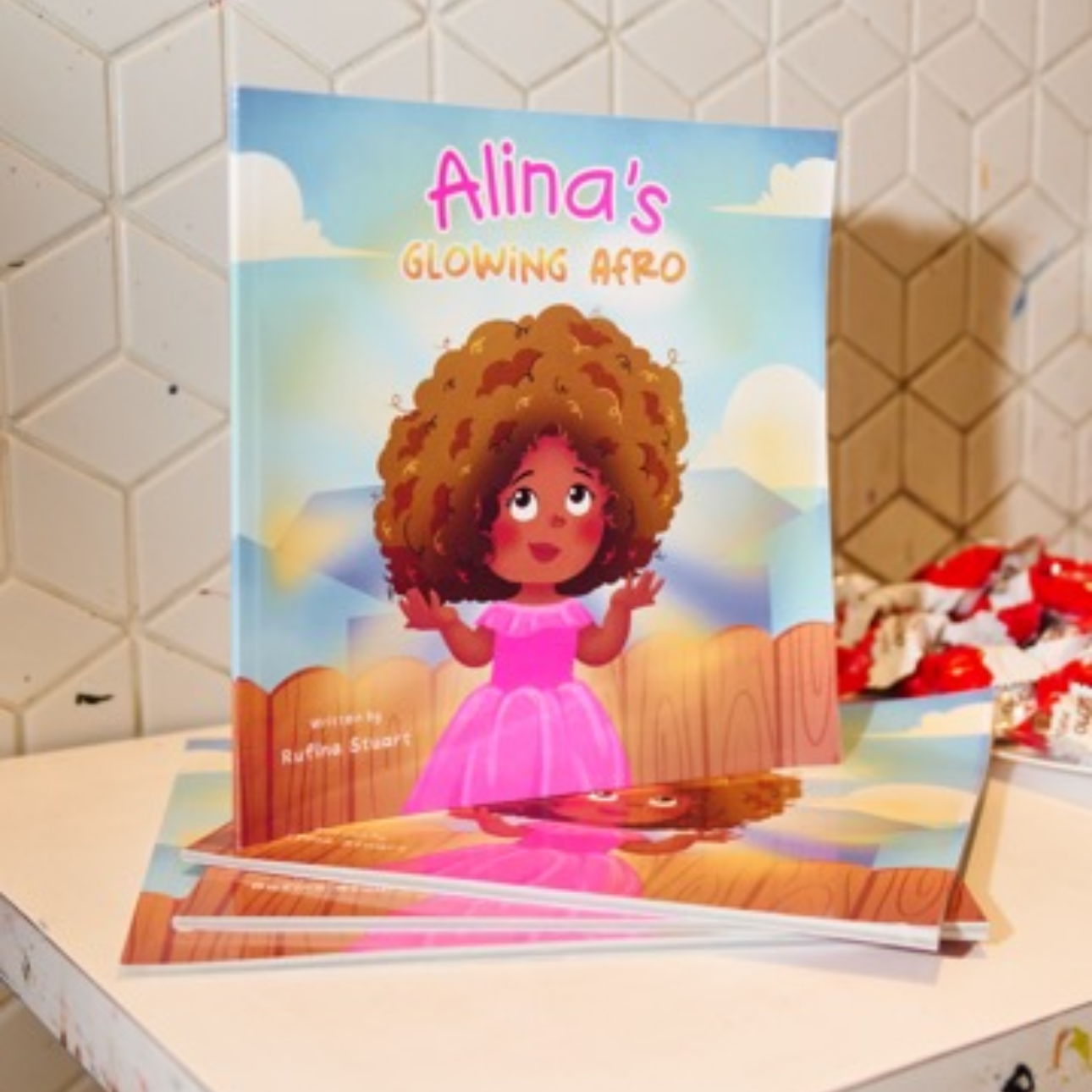 Alina's Glowing Afro