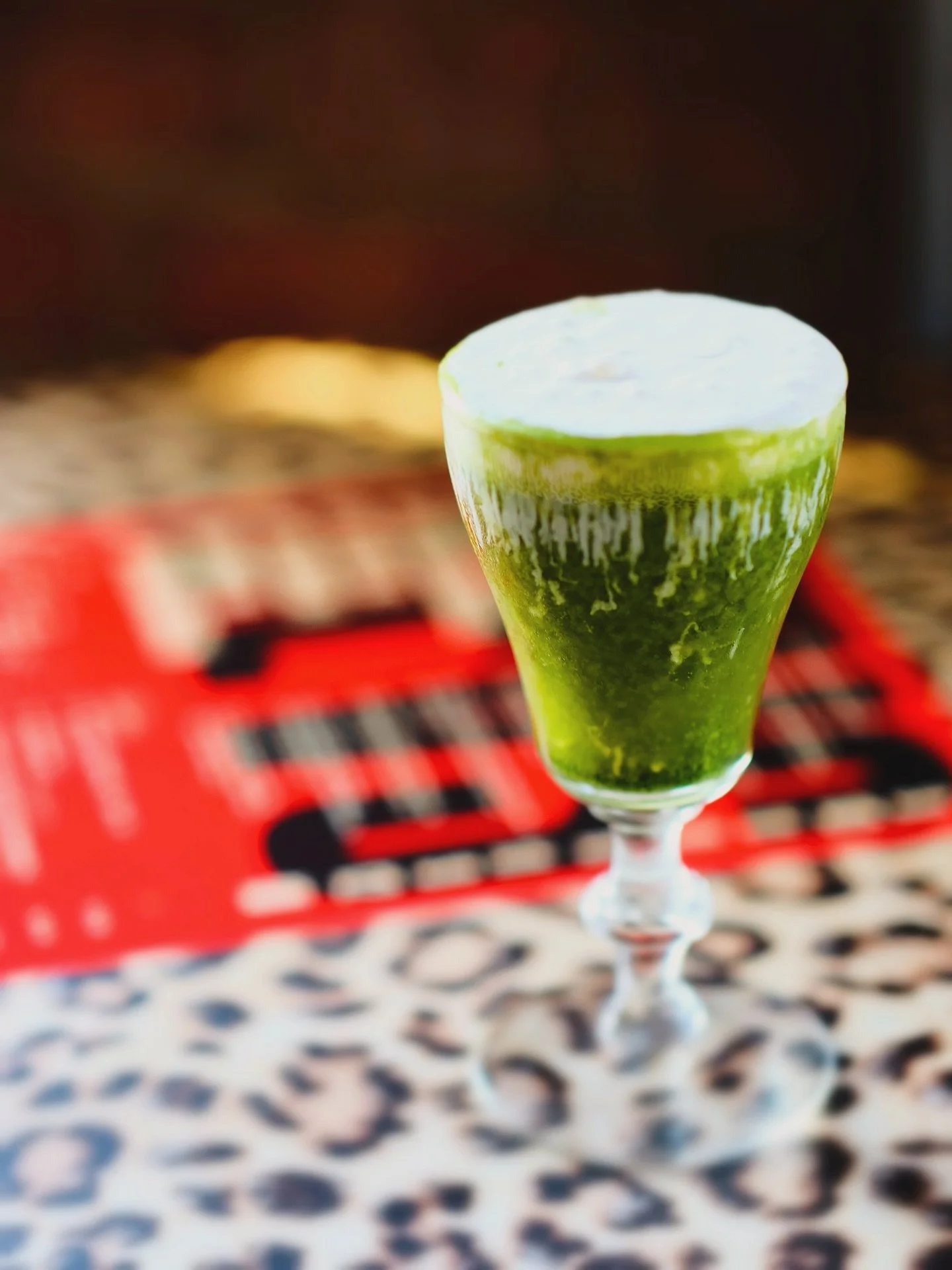 Sip slow, Bite big, Stay SuperFly 🍹✨🥪

introducing : 

✨Jericho✨- bourbon, matcha, and banana. 

✨Roast Beast✨- Roast beef made in house, xtra spicy dijon, house pickles, lettuce, onions, and mayo. 

Available for a limited time, only here at Super