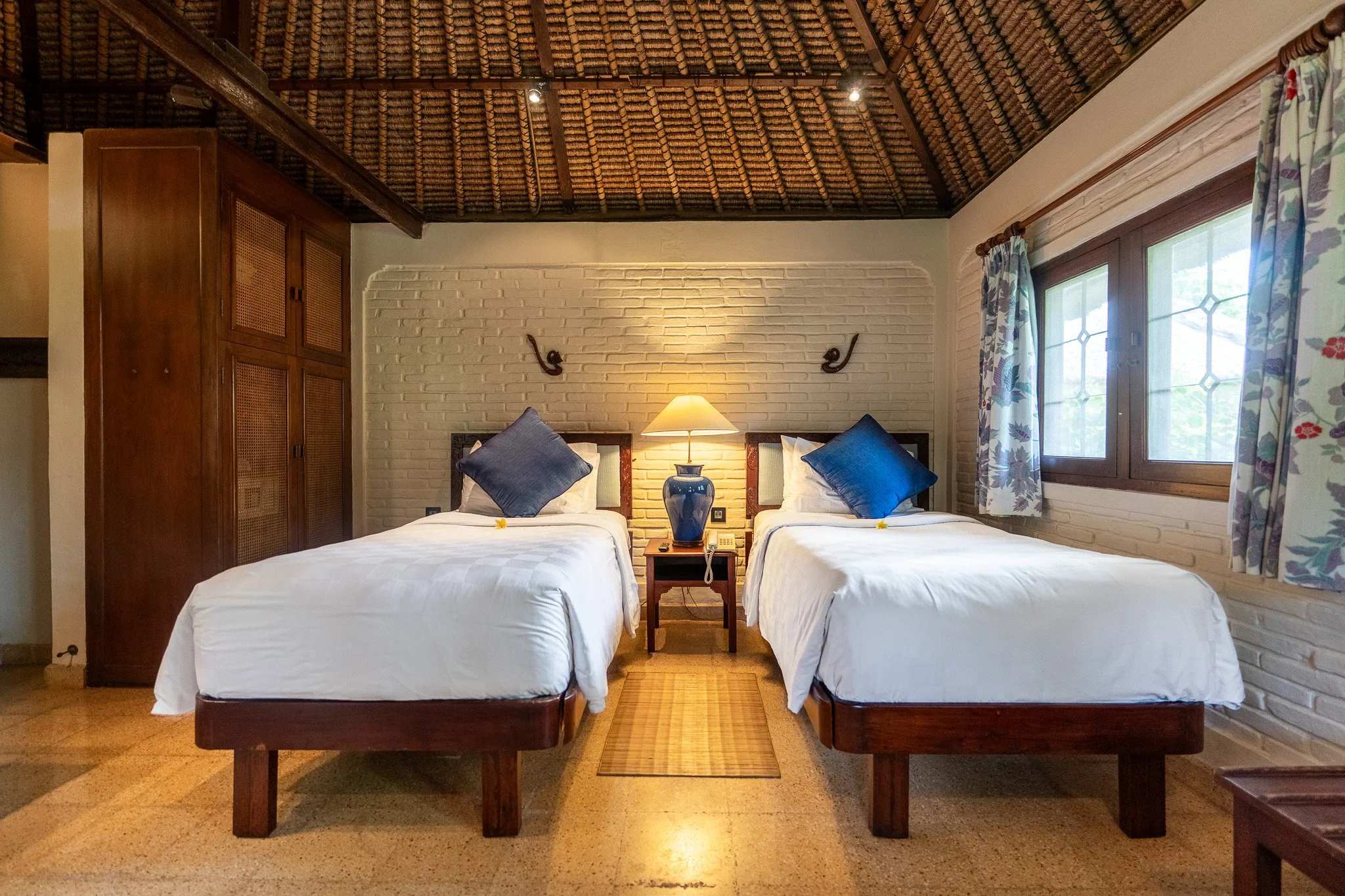 Twin Bed Configuration