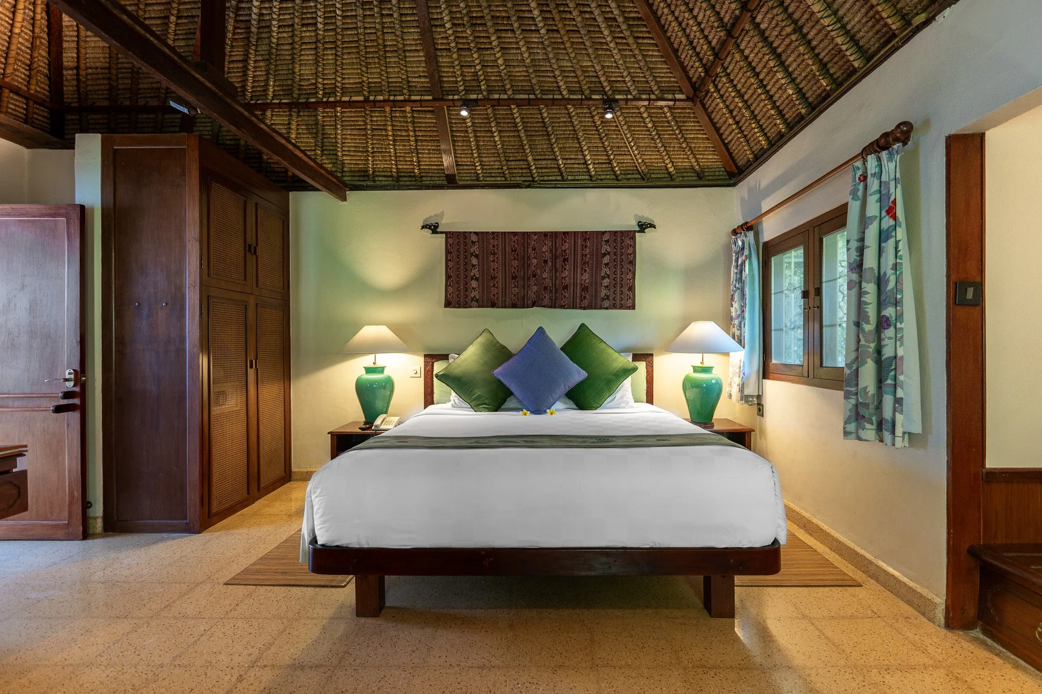 Double Bed Configuration