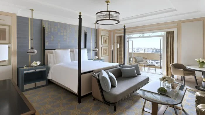 An image of the Float House.